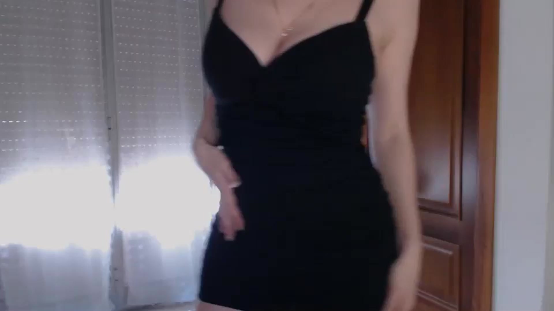 Gallery image thumbnail from DemetraLove's myfreecams stream on, 02/16/2025, 11:46 image 7 of 20