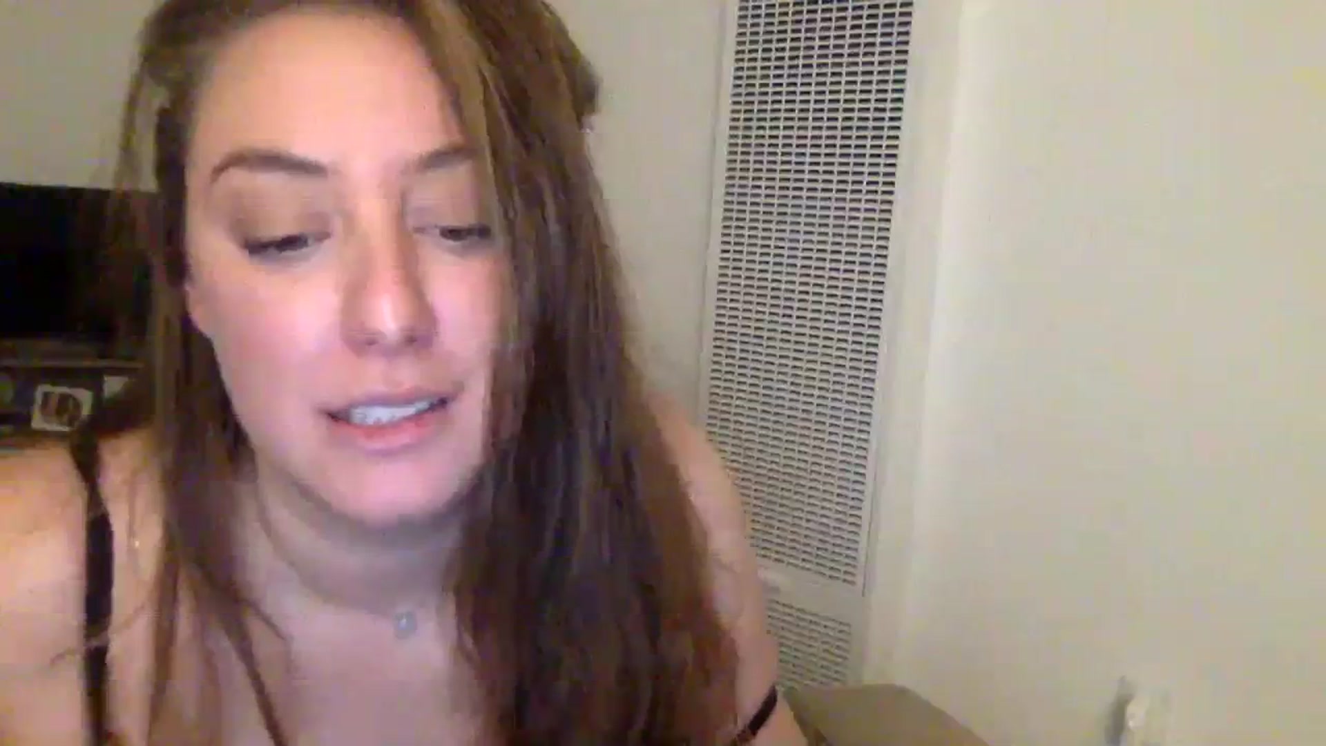 Gallery image thumbnail from Demi_Lee_'s myfreecams stream on, 10/16/2023, 09:14 image 2 of 20