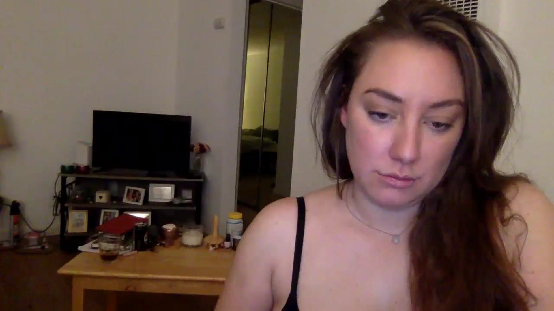 Gallery image thumbnail from Demi_Lee_'s myfreecams stream on, 10/16/2023, 09:14 image 7 of 20
