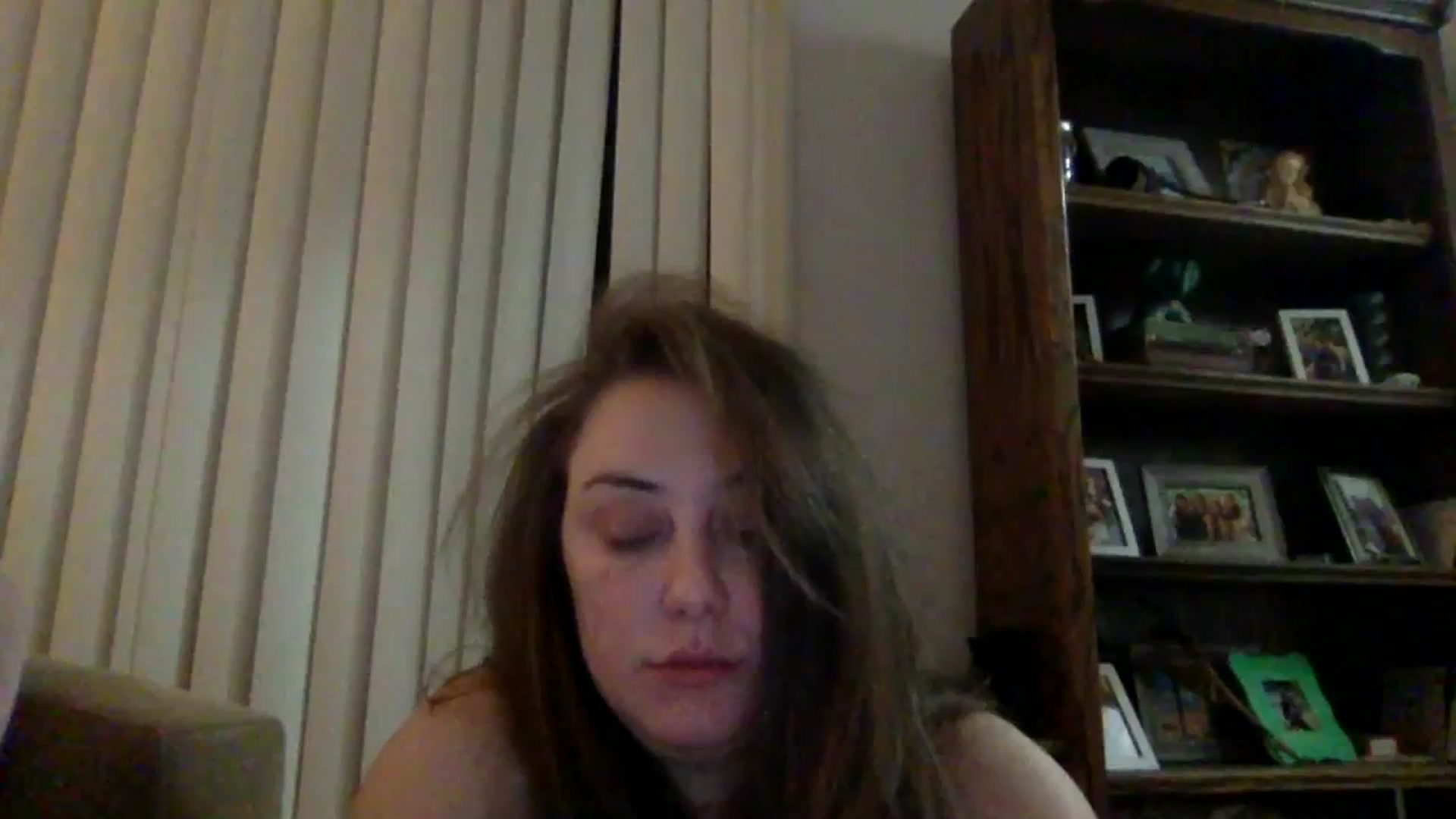 Gallery image thumbnail from Demi_Lee_'s myfreecams stream on, 01/13/2024, 04:53 image 4 of 20