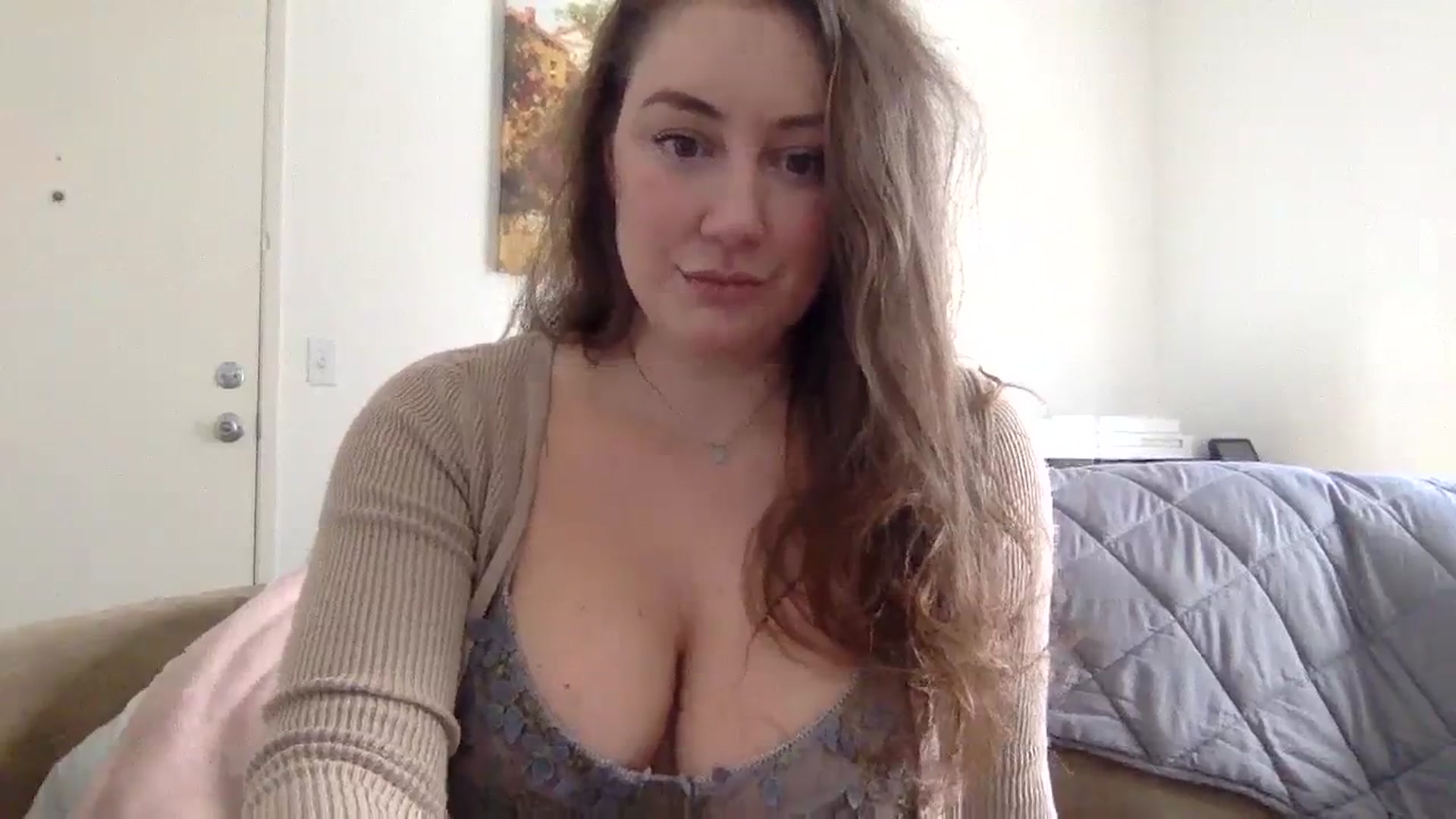 Gallery image thumbnail from Demi_Lee_'s myfreecams stream on, 01/14/2024, 19:18 image 4 of 20