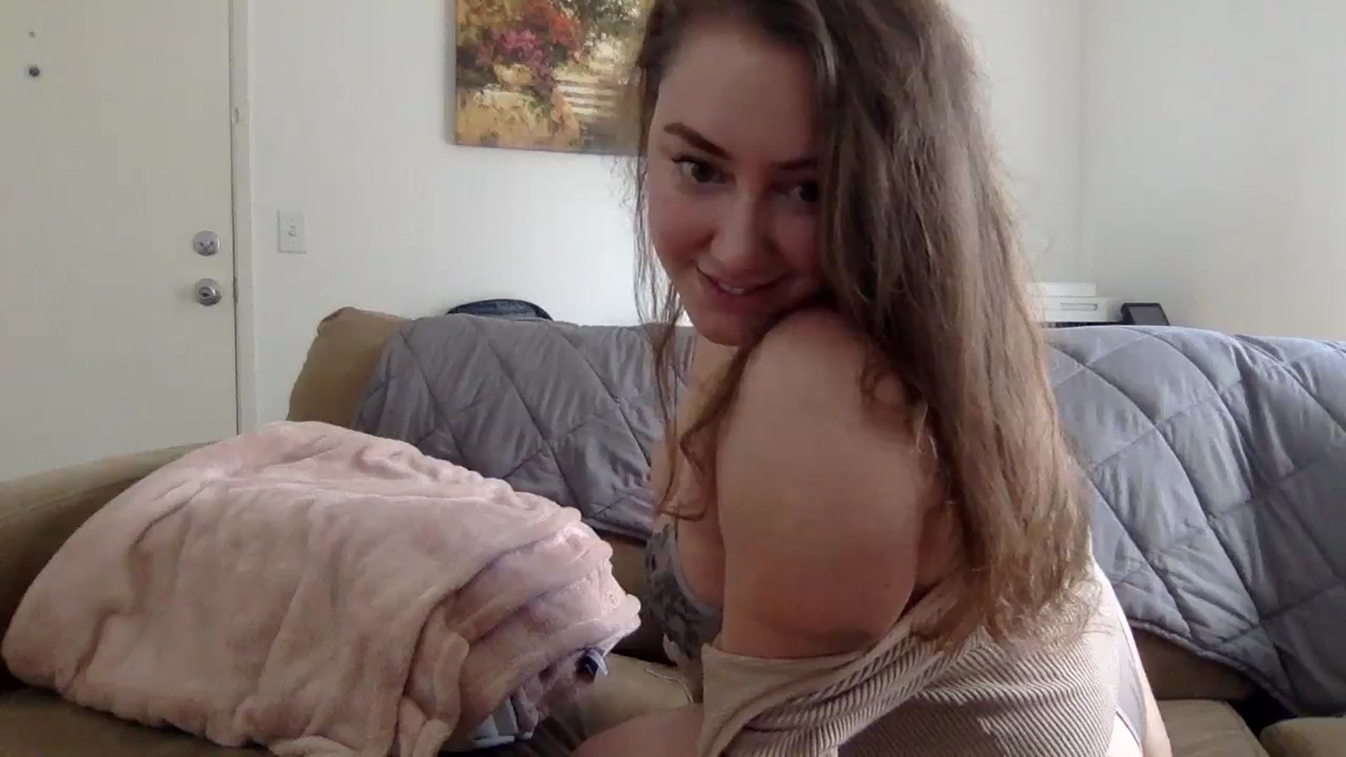 Gallery image thumbnail from Demi_Lee_'s myfreecams stream on, 01/14/2024, 19:18 image 10 of 20