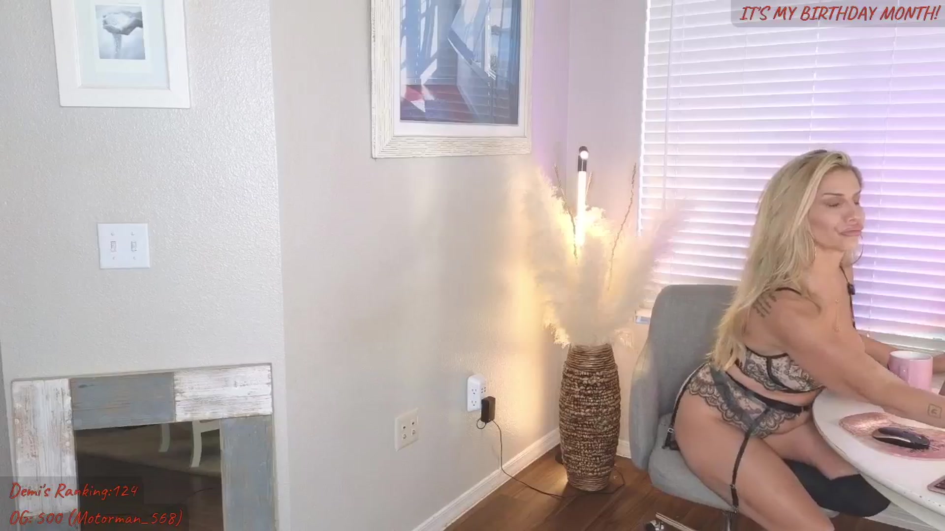Gallery image thumbnail from Demi_Tatum's myfreecams stream on, 01/09/2026, 23:10 image 6 of 20