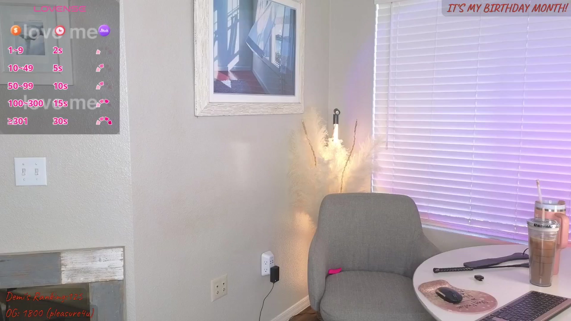 Gallery image thumbnail from Demi_Tatum's myfreecams stream on, 01/12/2026, 22:28 image 14 of 20