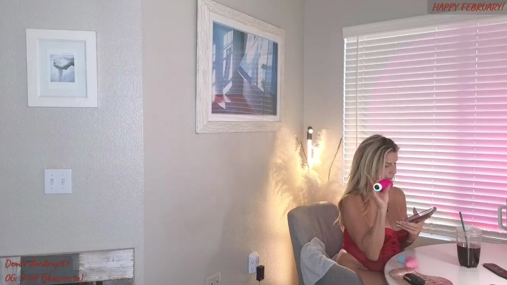 Gallery image thumbnail from Demi_Tatum's myfreecams stream on, 02/04/2026, 23:57 image 17 of 20