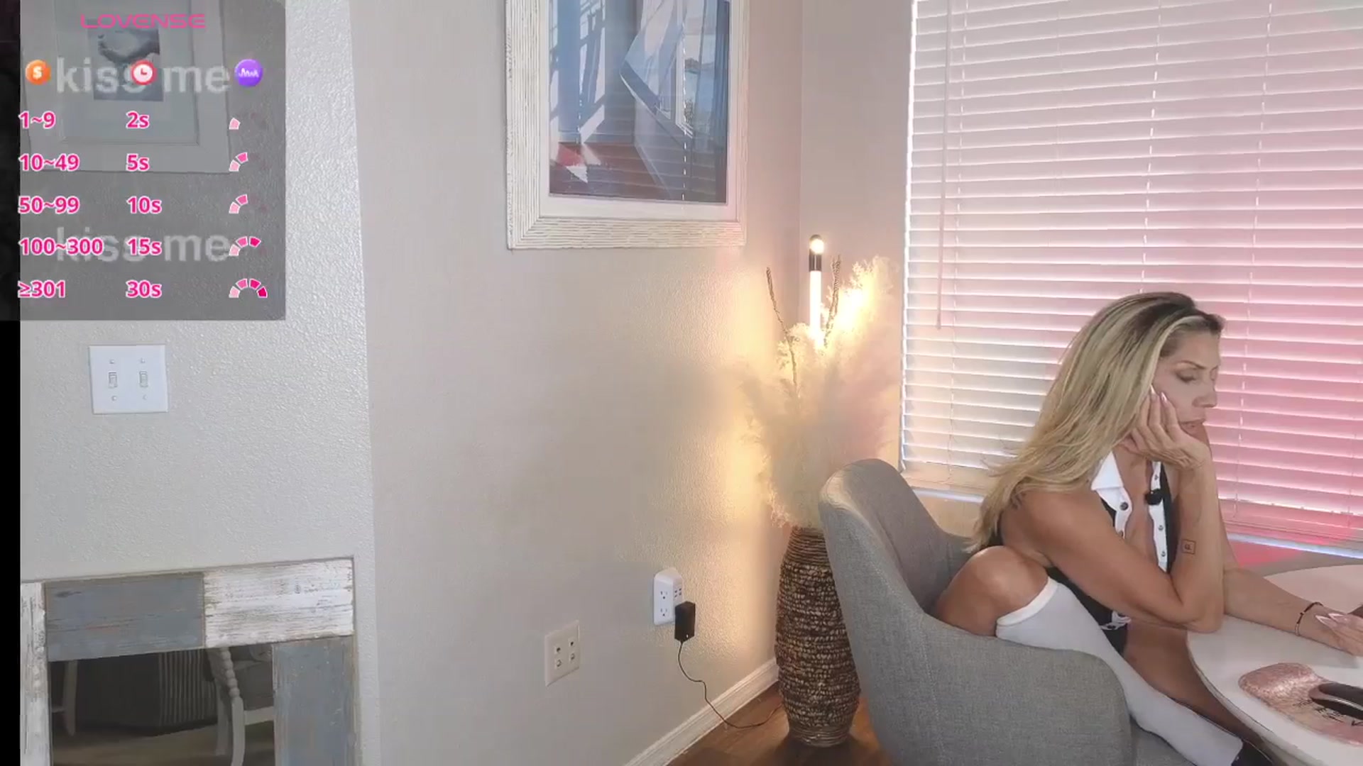Gallery image thumbnail from Demi_Tatum's myfreecams stream on, 02/27/2026, 22:09 image 7 of 20