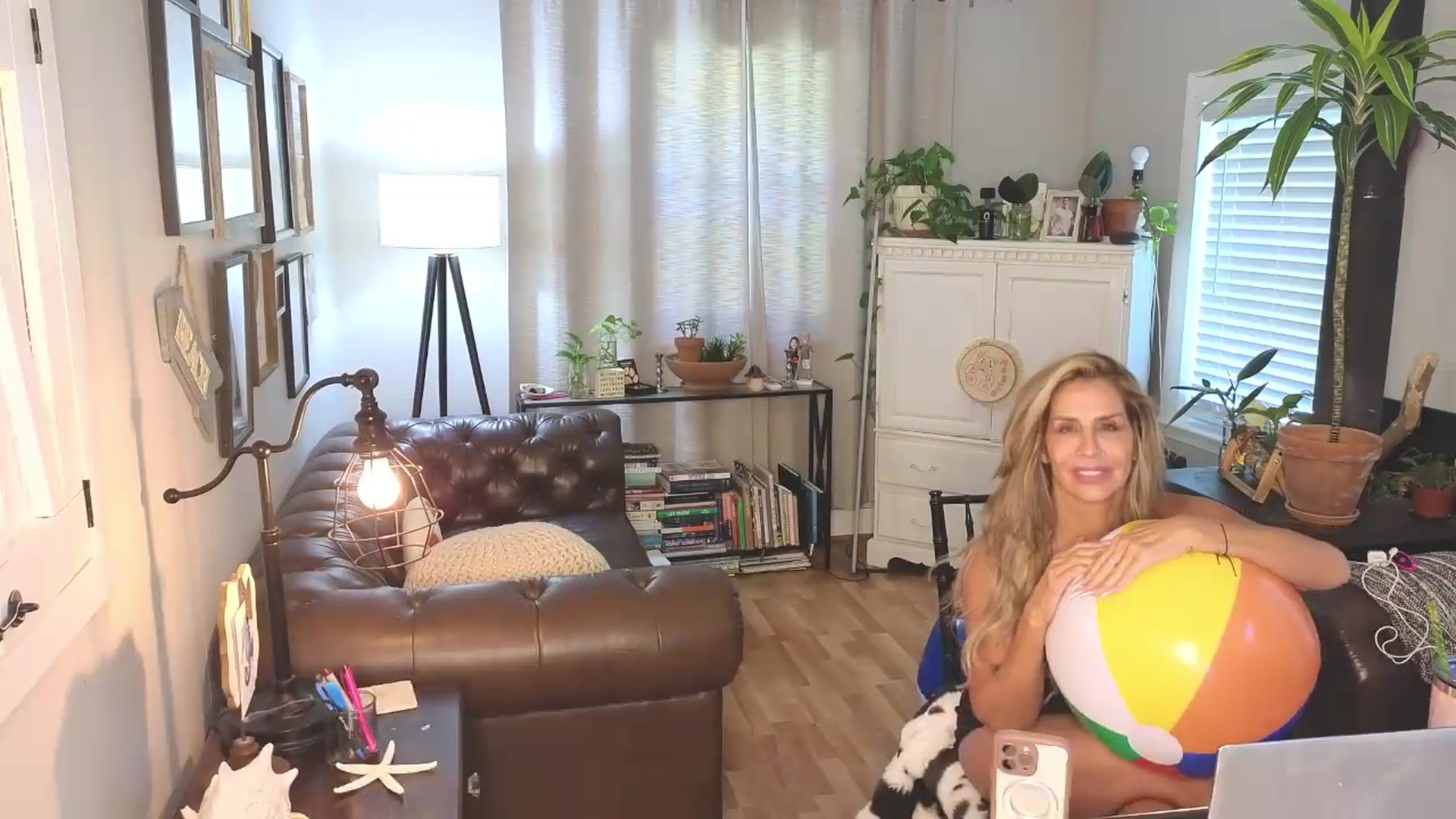Gallery image thumbnail from Demi_Tatum's myfreecams stream on, 06/16/2026, 19:45 image 14 of 20