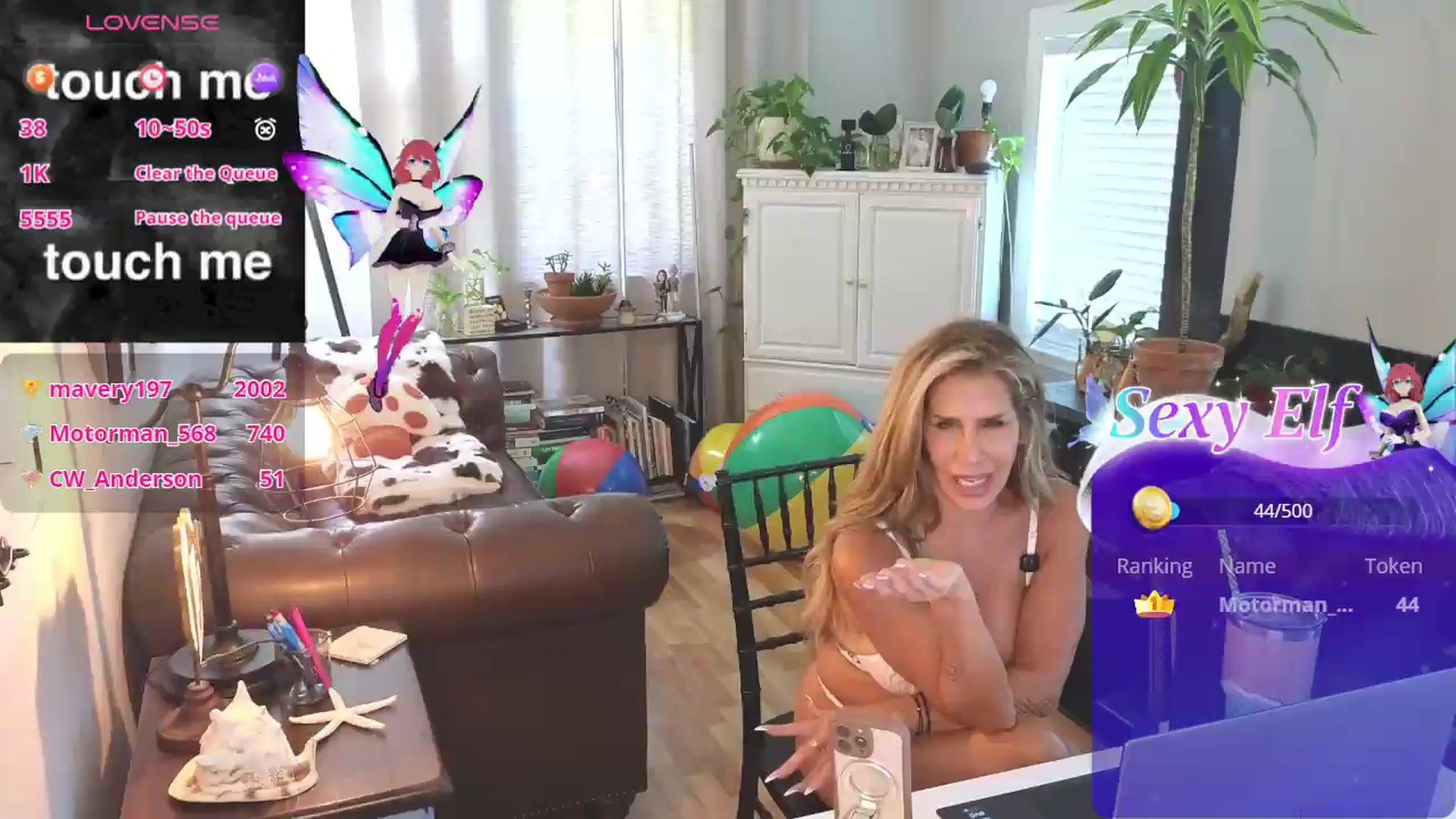 Gallery image thumbnail from Demi_Tatum's myfreecams stream on, 06/19/2026, 19:31 image 14 of 20