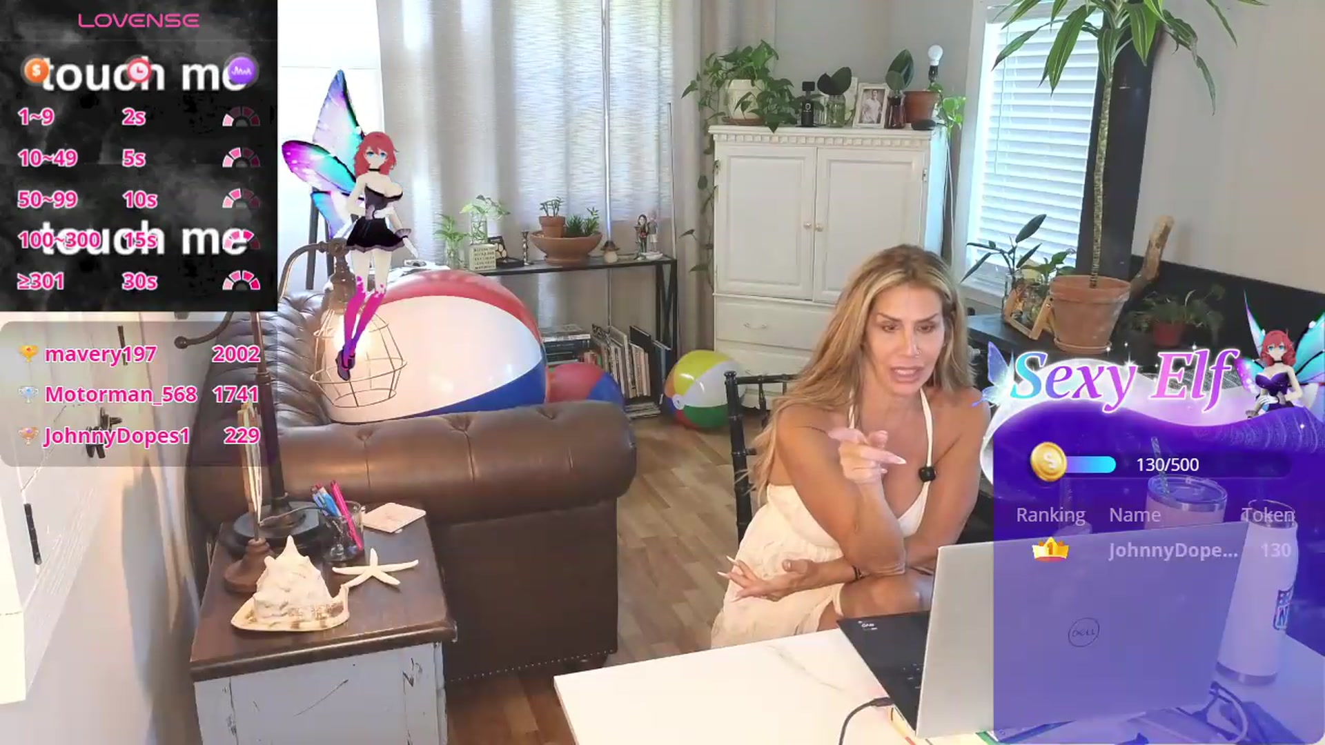 Gallery image thumbnail from Demi_Tatum's myfreecams stream on, 06/19/2026, 21:04 image 18 of 20