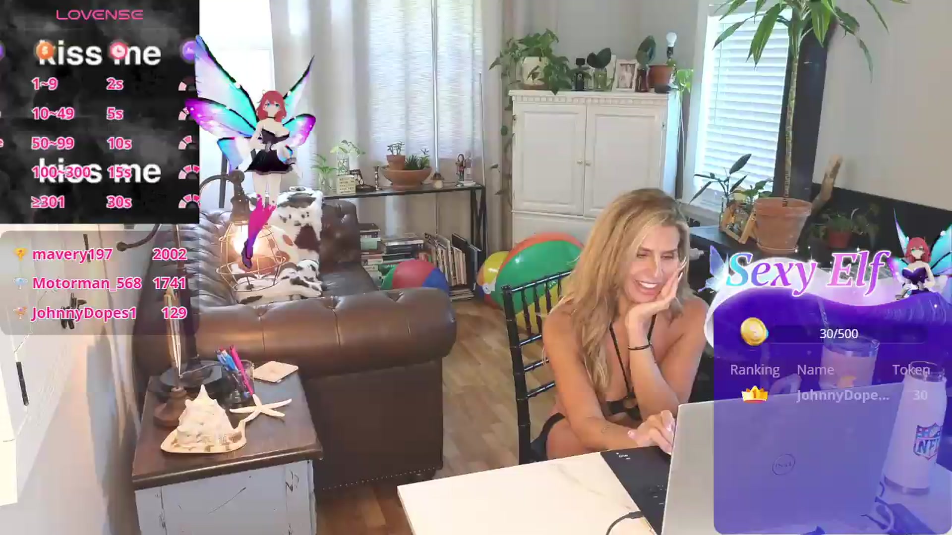 Gallery image thumbnail from Demi_Tatum's myfreecams stream on, 06/19/2026, 21:04 image 4 of 20
