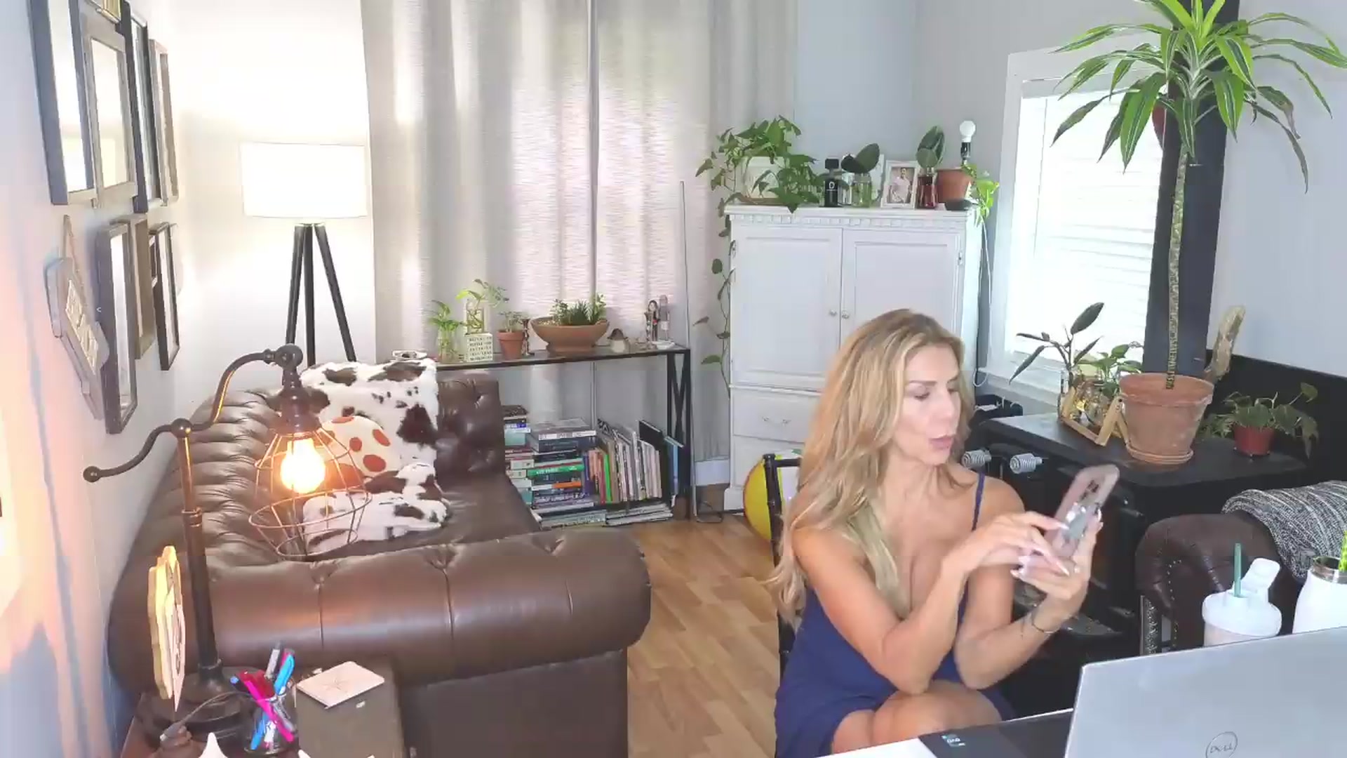 Gallery image thumbnail from Demi_Tatum's myfreecams stream on, 06/23/2026, 18:58 image 5 of 20