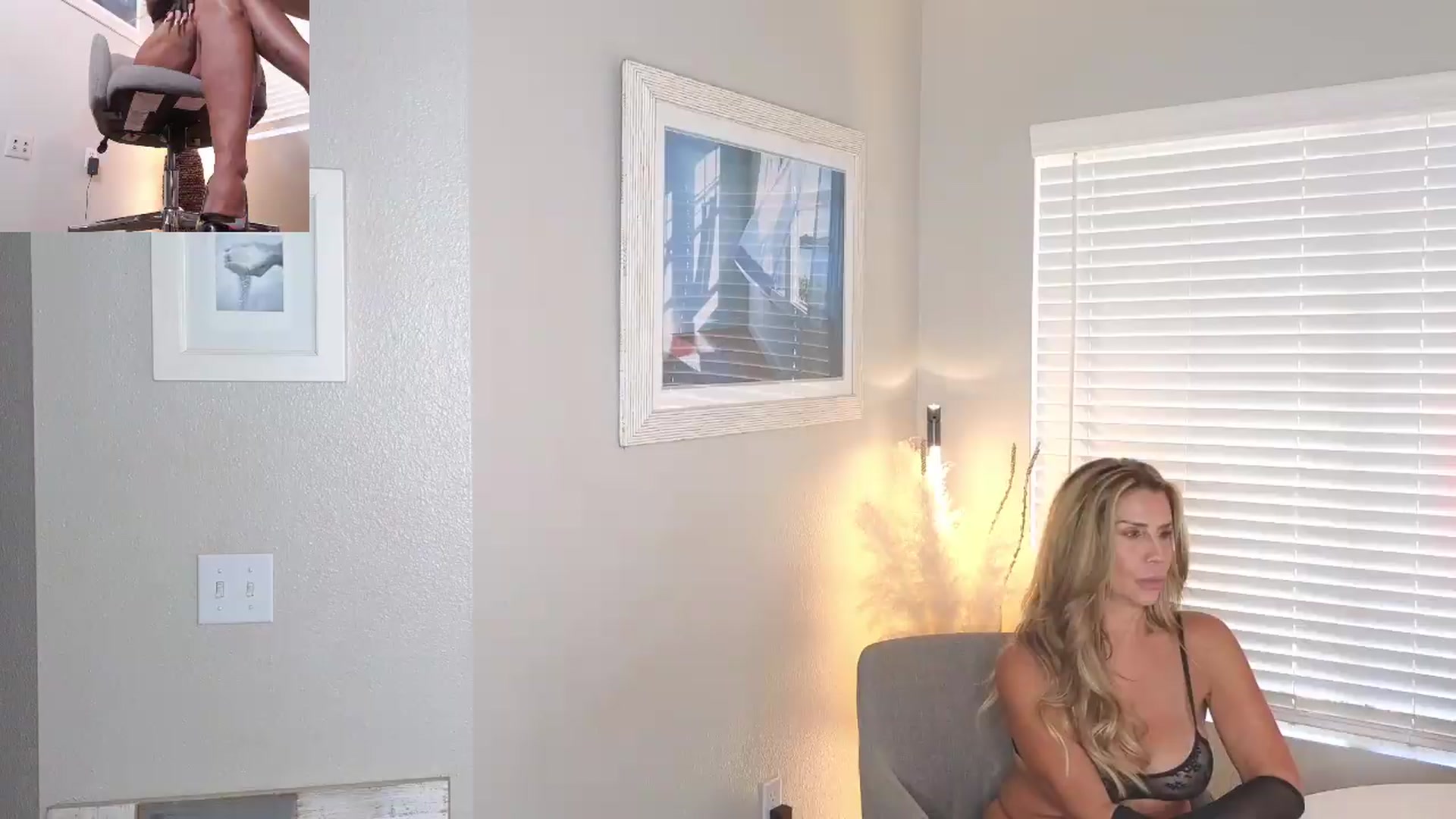 Gallery image thumbnail from Demi_Tatum's myfreecams stream on, 06/29/2026, 22:55 image 13 of 20