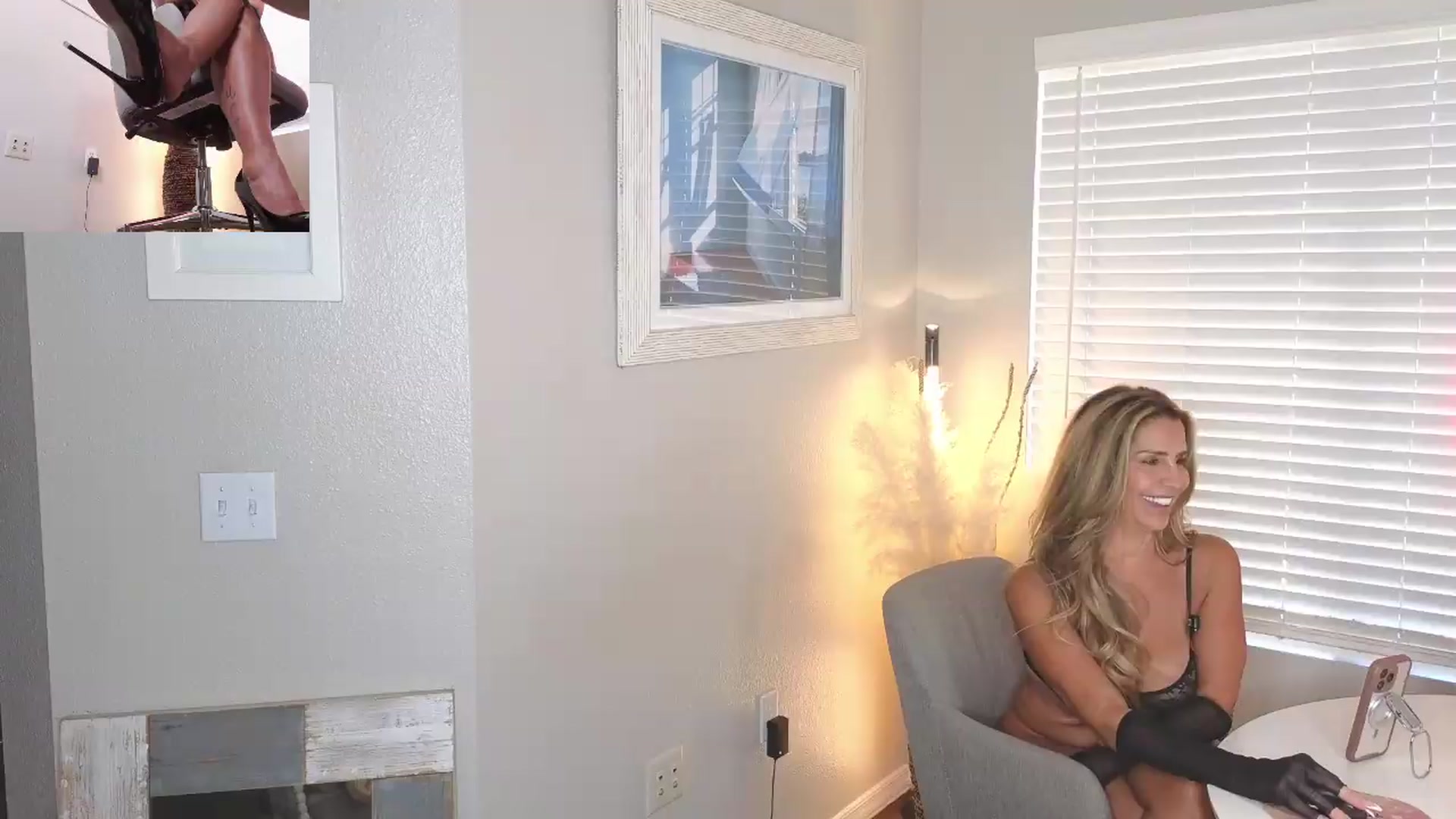 Gallery image thumbnail from Demi_Tatum's myfreecams stream on, 06/29/2026, 22:55 image 18 of 20