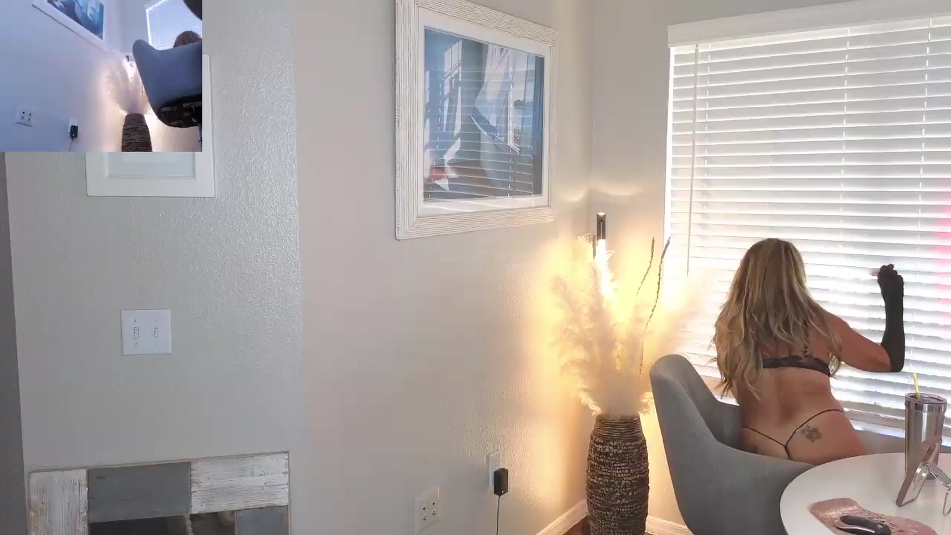 Gallery image thumbnail from Demi_Tatum's myfreecams stream on, 06/30/2026, 24:30 image 3 of 20