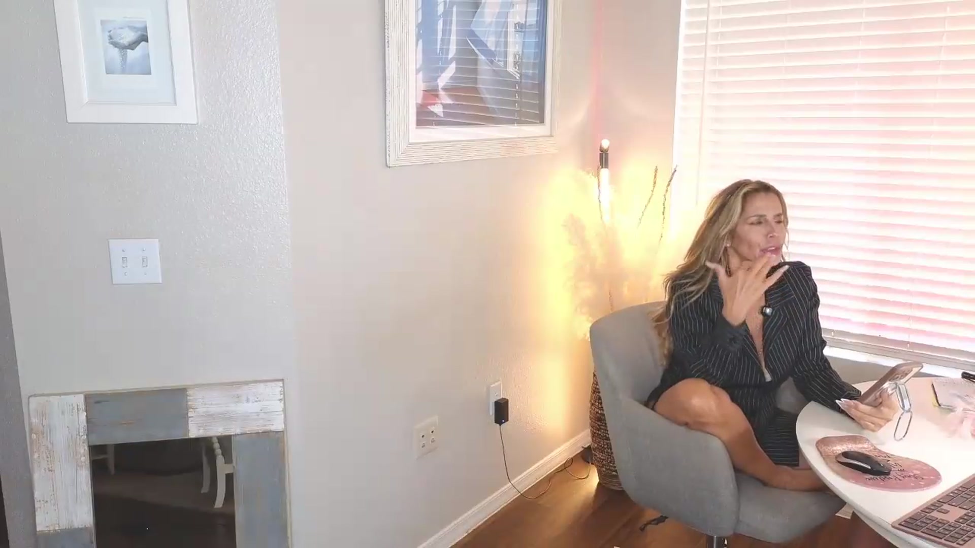 Gallery image thumbnail from Demi_Tatum's myfreecams stream on, 07/03/2026, 21:31 image 12 of 20