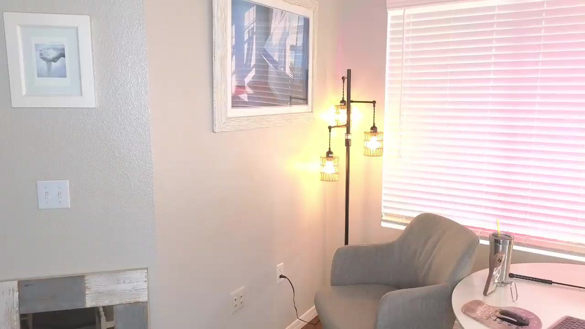 Gallery image thumbnail from Demi_Tatum's myfreecams stream on, 07/18/2026, 21:26 image 18 of 20