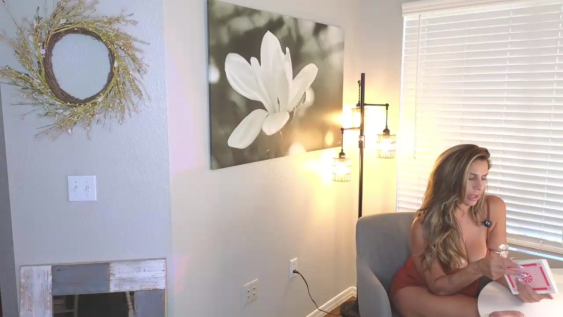 Gallery image thumbnail from Demi_Tatum's myfreecams stream on, 08/16/2026, 23:58 image 15 of 20