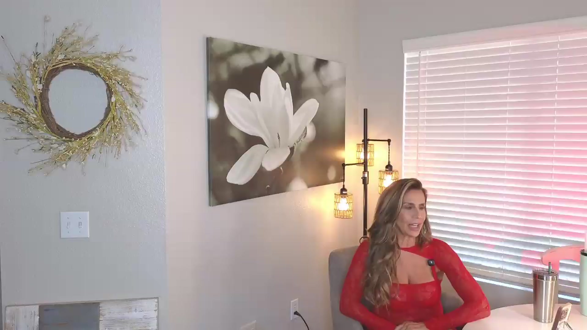 Gallery image thumbnail from Demi_Tatum's myfreecams stream on, 08/21/2026, 20:55 image 7 of 20