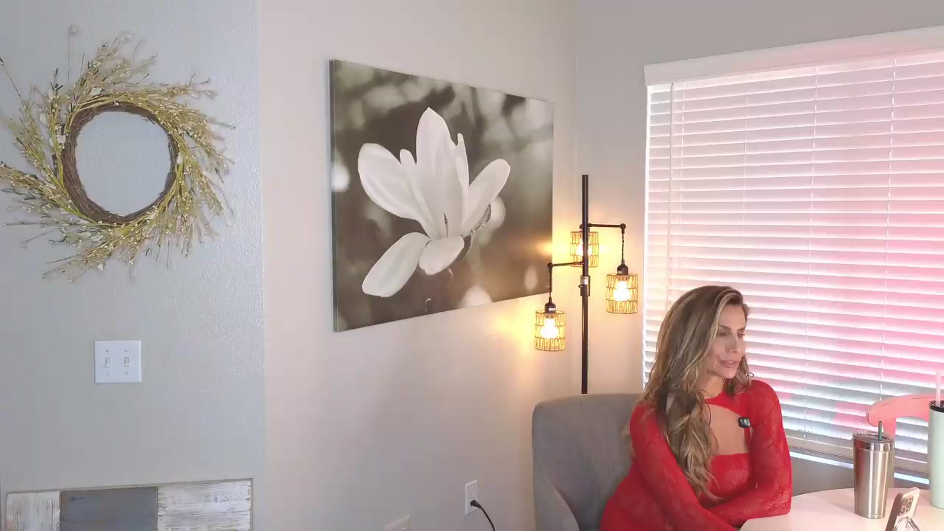 Gallery image thumbnail from Demi_Tatum's myfreecams stream on, 08/21/2026, 20:55 image 8 of 20