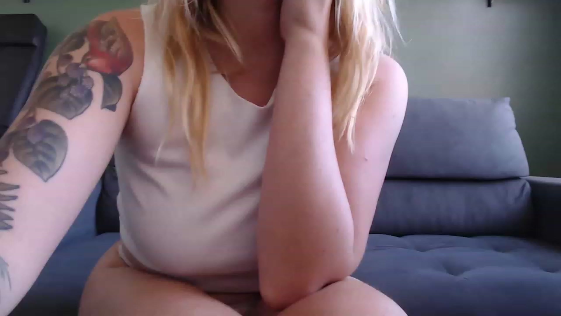 Gallery image thumbnail from Demmetria's myfreecams stream on, 11/15/2022, 20:46 image 3 of 20