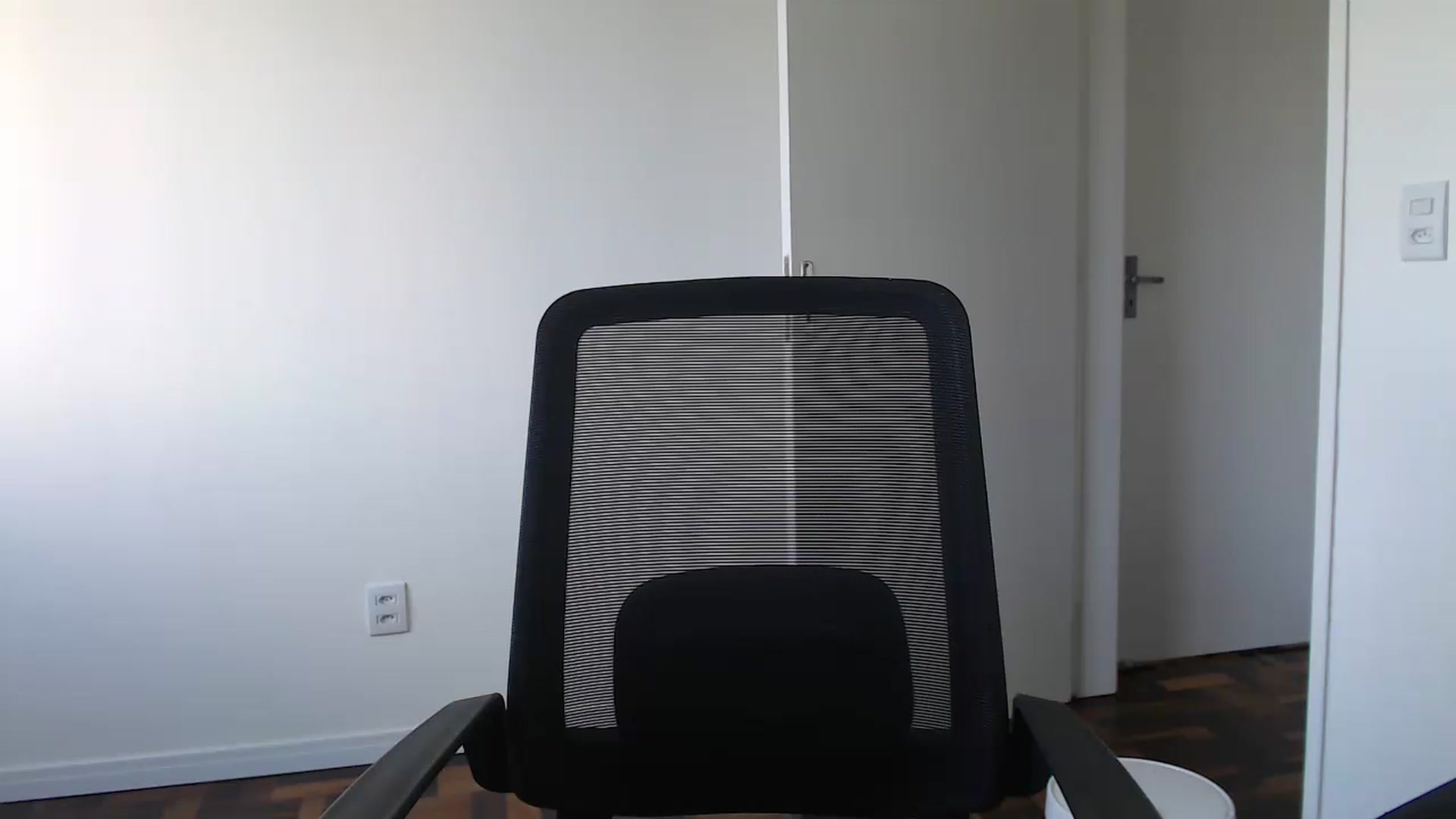 Gallery image thumbnail from Demmetria's myfreecams stream on, 12/19/2022, 19:27 image 8 of 20