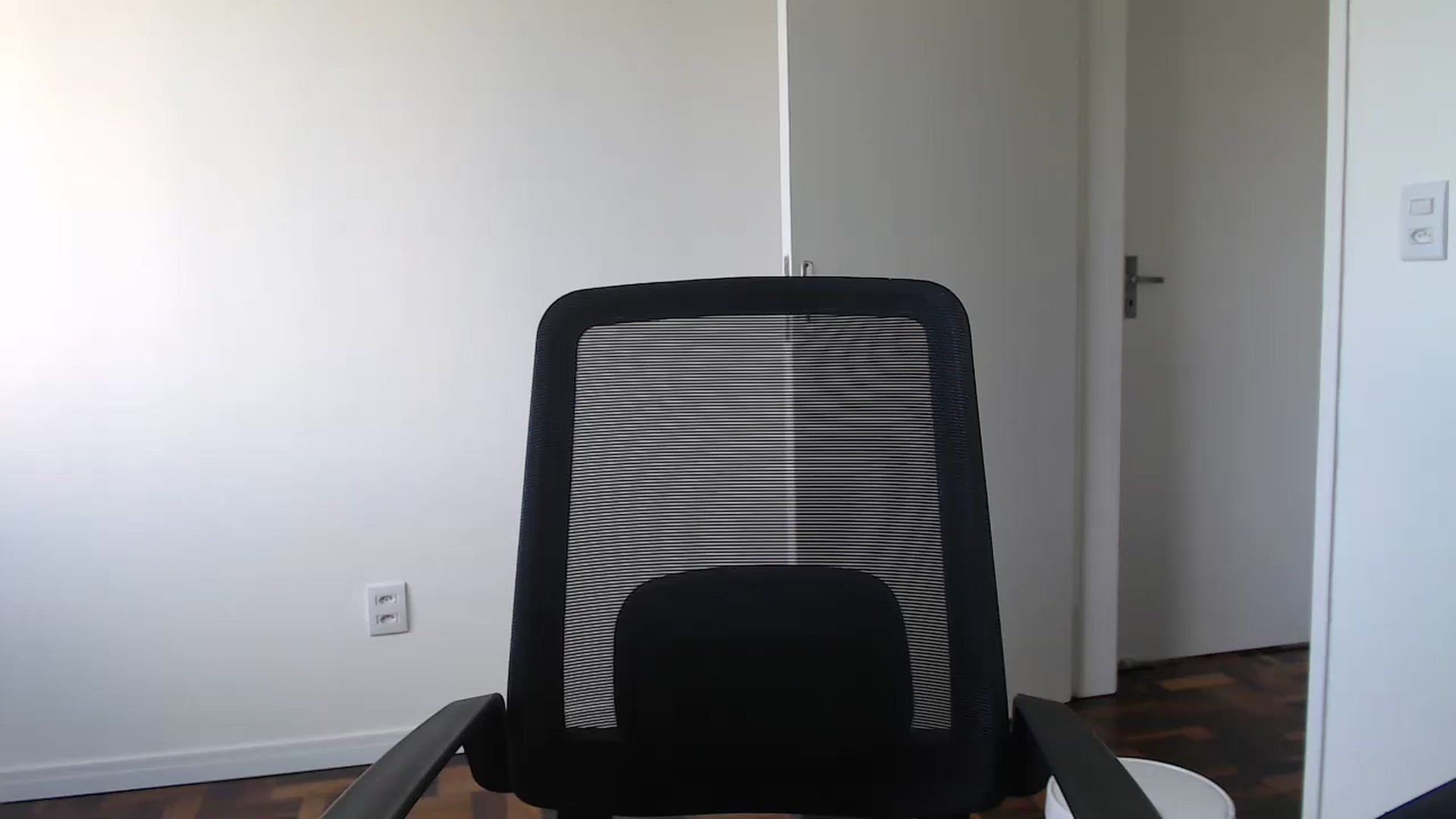 Gallery image thumbnail from Demmetria's myfreecams stream on, 12/19/2022, 19:27 image 3 of 20