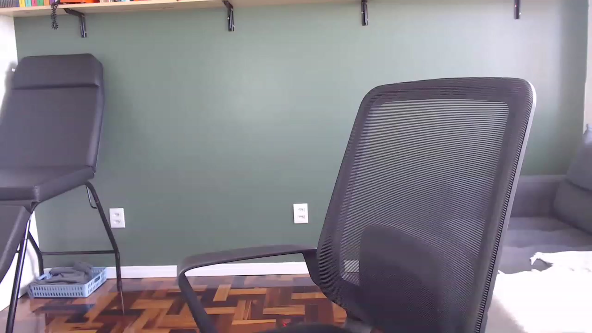 Gallery image thumbnail from Demmetria's myfreecams stream on, 01/05/2023, 18:11 image 2 of 20