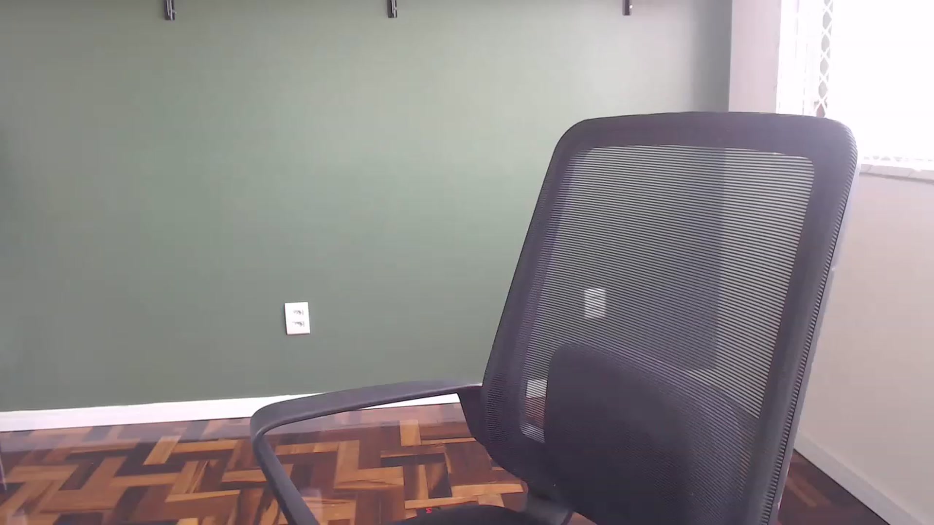 Gallery image thumbnail from Demmetria's myfreecams stream on, 02/03/2023, 19:28 image 4 of 20