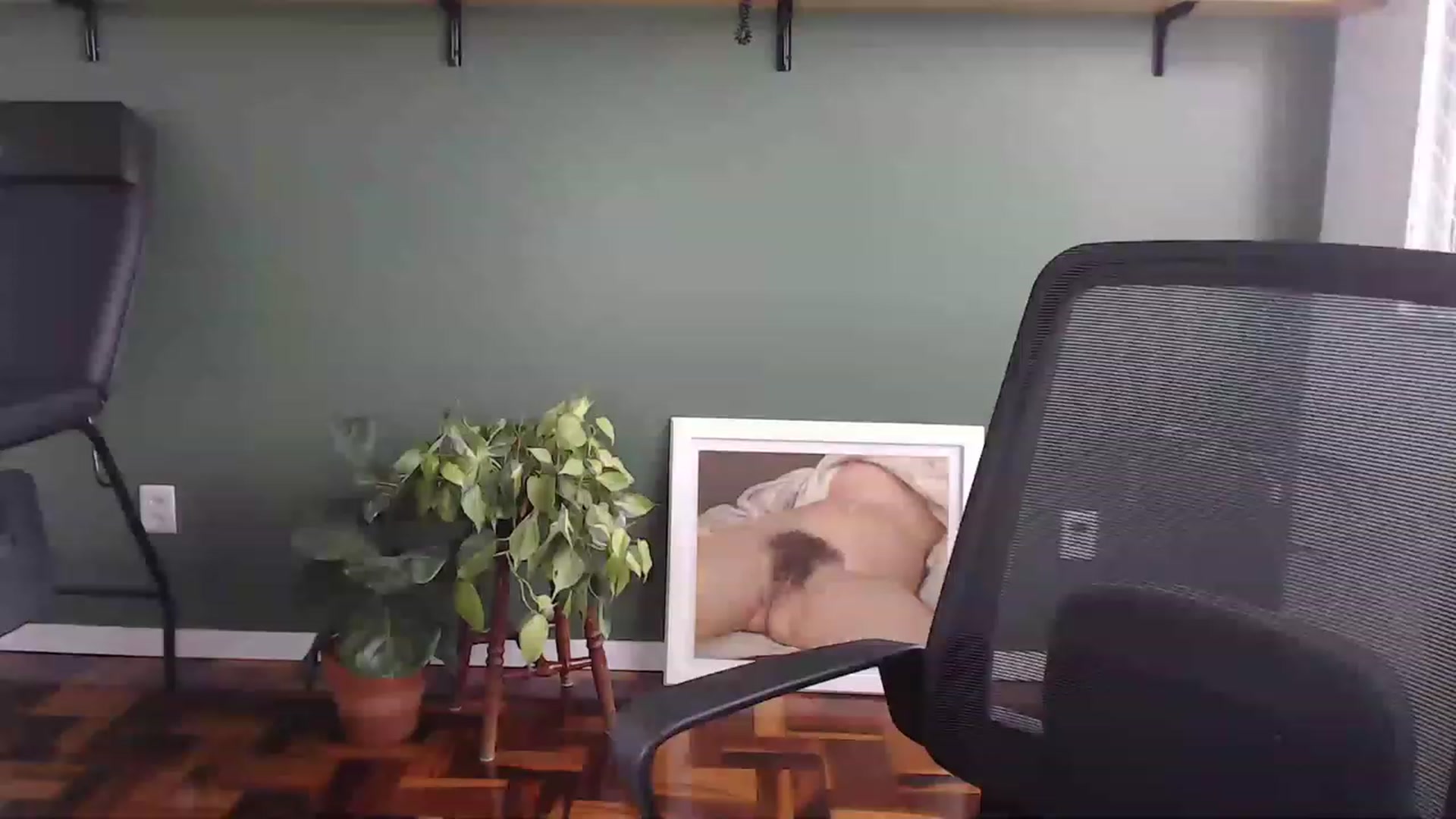 Gallery image thumbnail from Demmetria's myfreecams stream on, 04/05/2023, 18:36 image 13 of 20