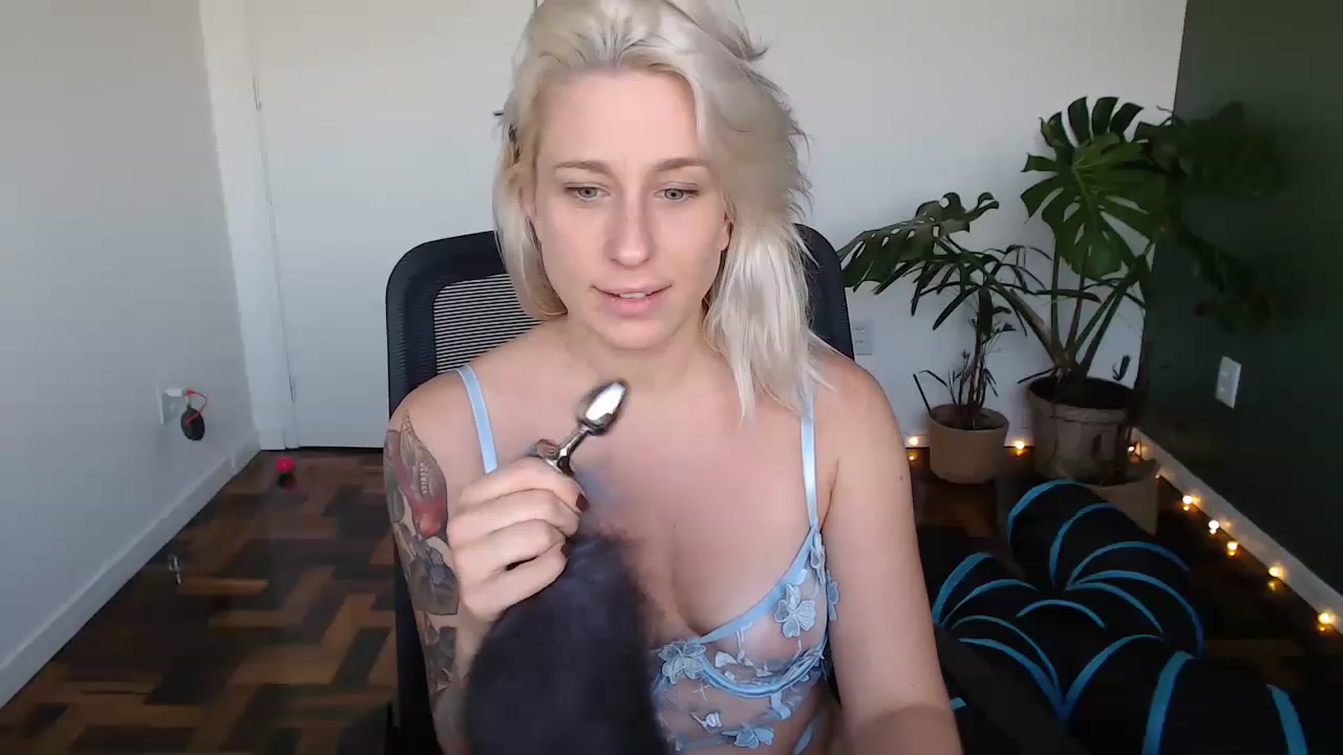 Gallery image thumbnail from Demmetria's myfreecams stream on, 06/02/2023, 19:48 image 3 of 20
