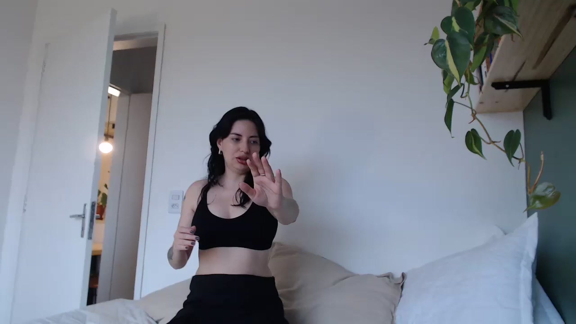 Gallery image thumbnail from Demmetria's myfreecams stream on, 07/07/2023, 17:42 image 19 of 20
