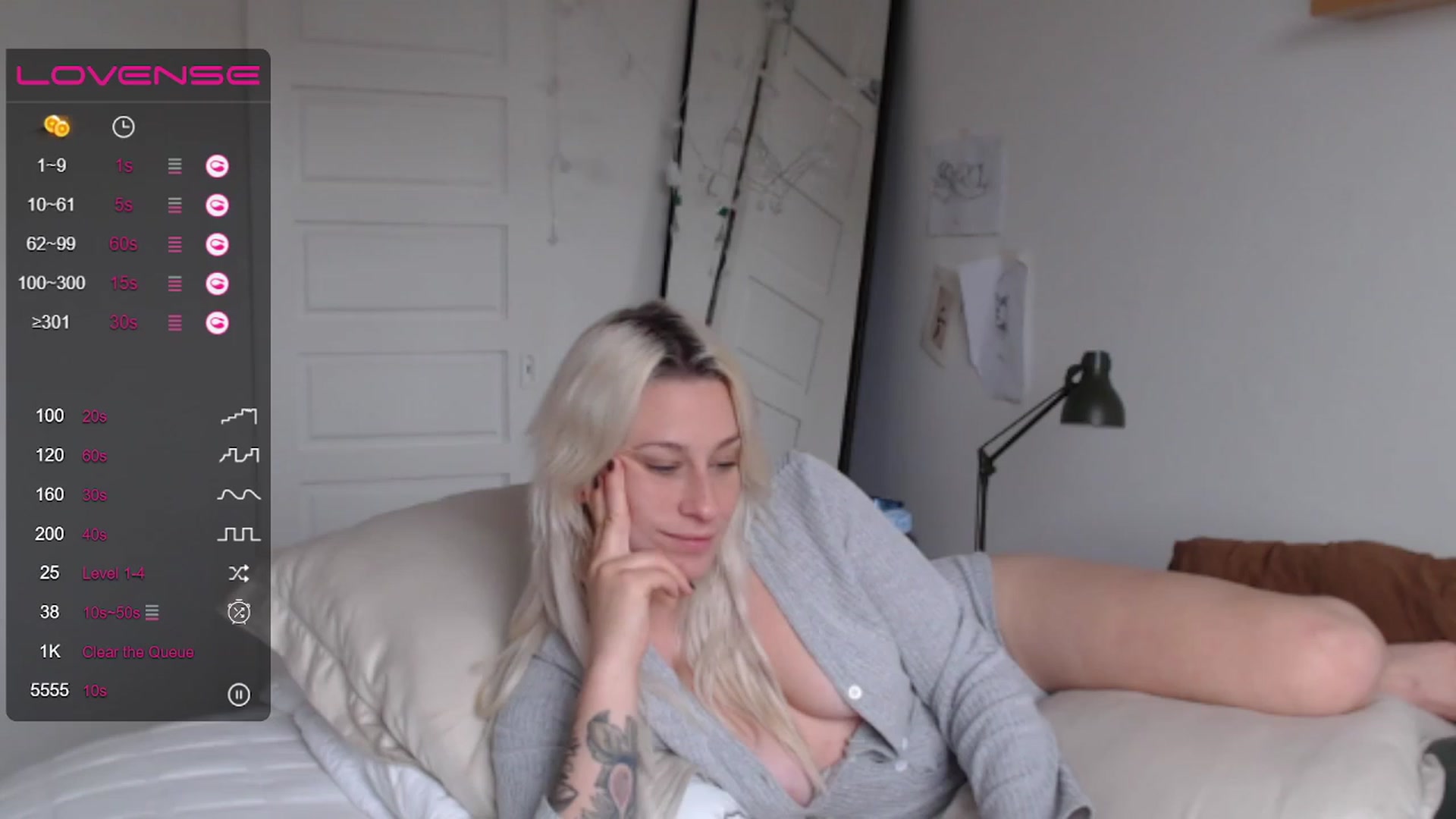 Gallery image thumbnail from Demmetria's myfreecams stream on, 07/25/2023, 17:12 image 4 of 20