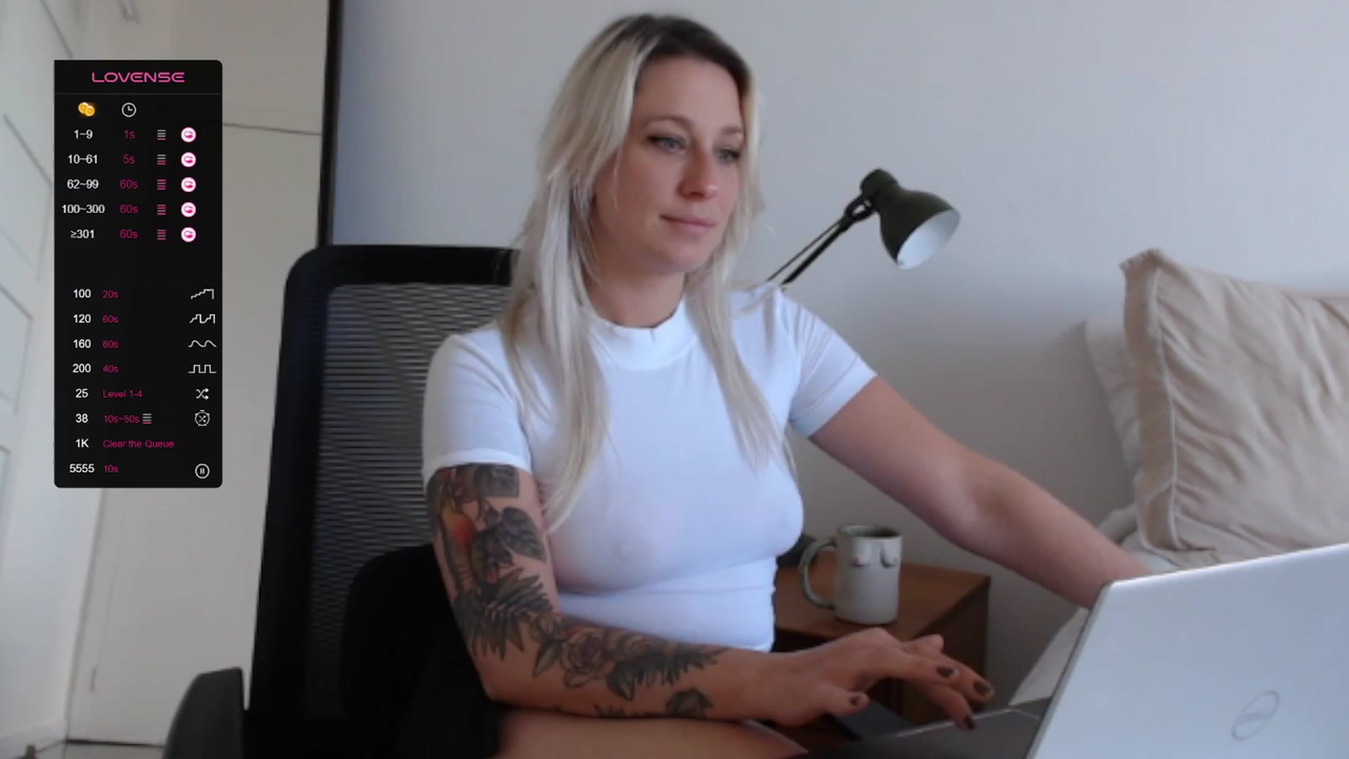 Gallery image thumbnail from Demmetria's myfreecams stream on, 10/02/2023, 18:20 image 5 of 20