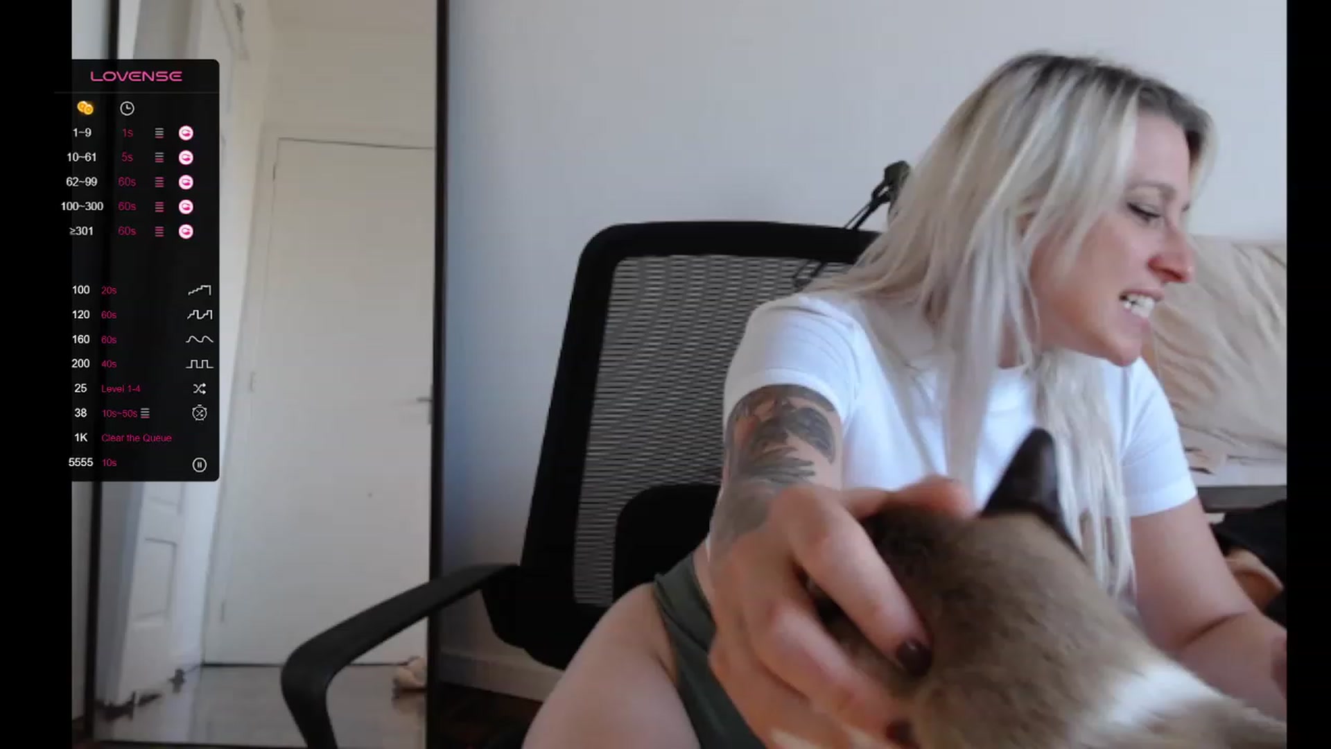 Gallery image thumbnail from Demmetria's myfreecams stream on, 10/02/2023, 21:50 image 5 of 20