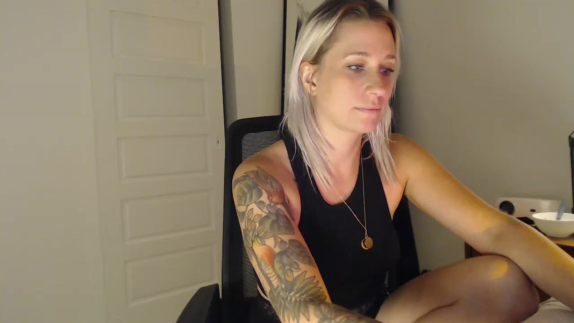 Gallery image thumbnail from Demmetria's myfreecams stream on, 11/23/2023, 22:42 image 20 of 20