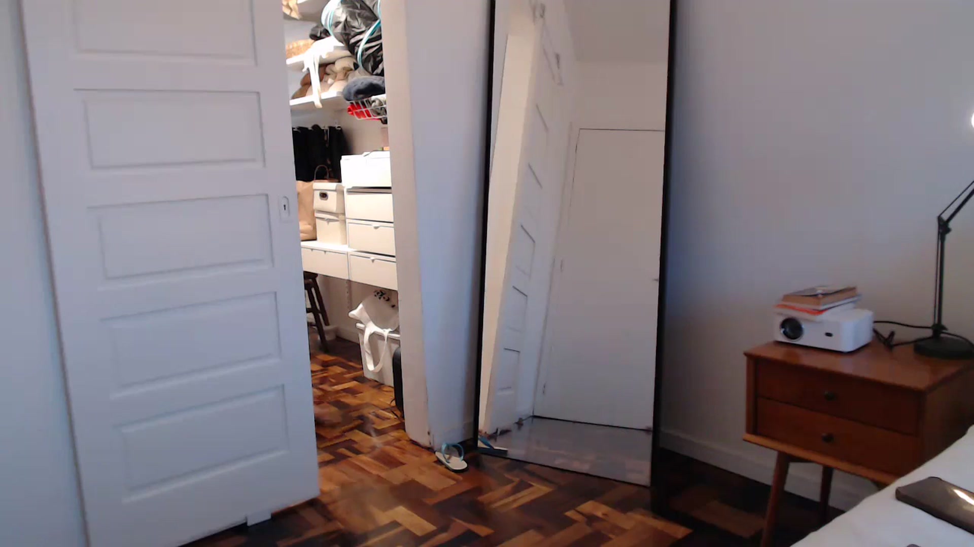 Gallery image thumbnail from Demmetria's myfreecams stream on, 12/18/2023, 22:25 image 6 of 20