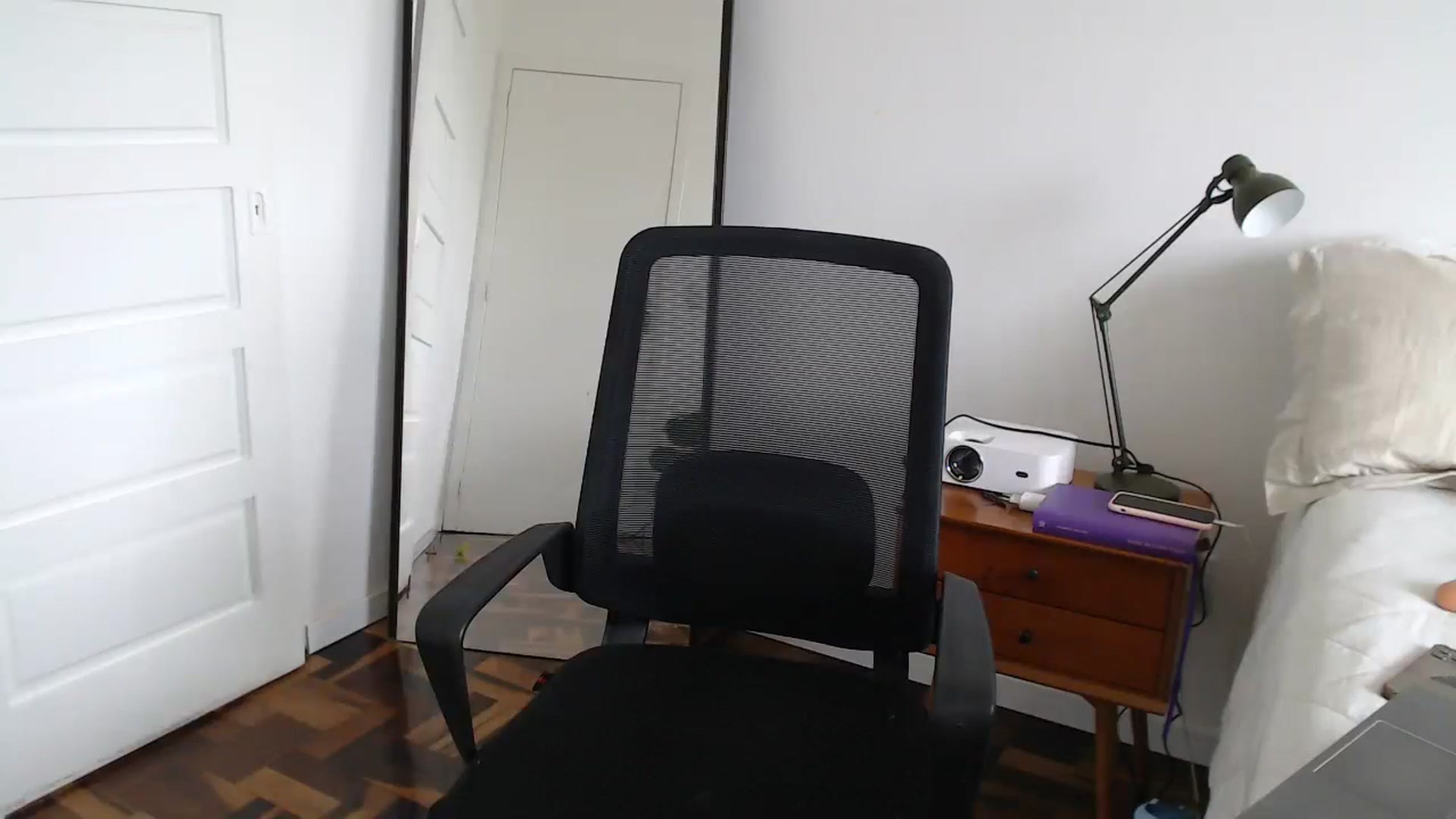 Gallery image thumbnail from Demmetria's myfreecams stream on, 01/03/2024, 17:37 image 15 of 20