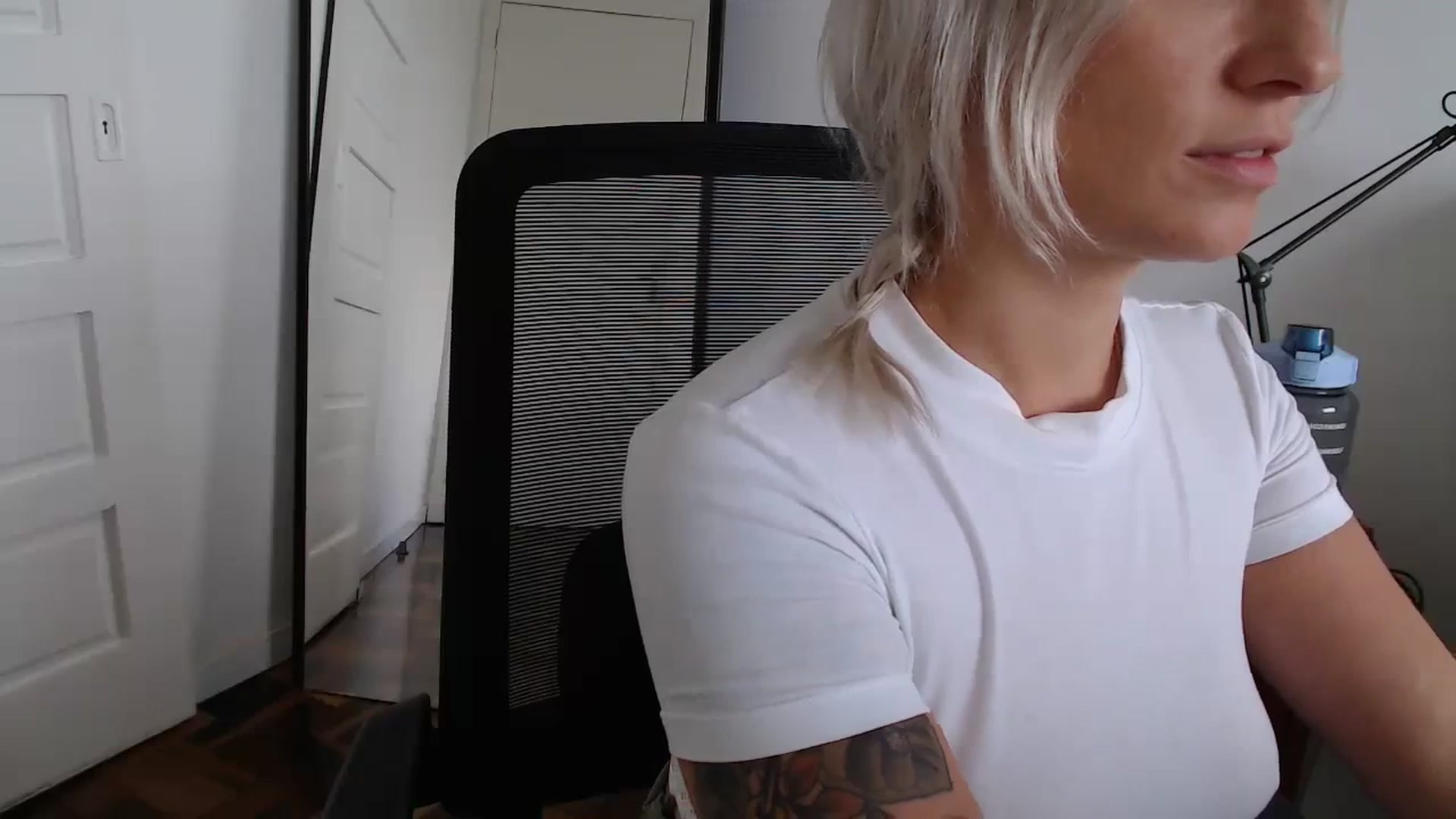 Gallery image thumbnail from Demmetria's myfreecams stream on, 01/04/2024, 19:23 image 20 of 20