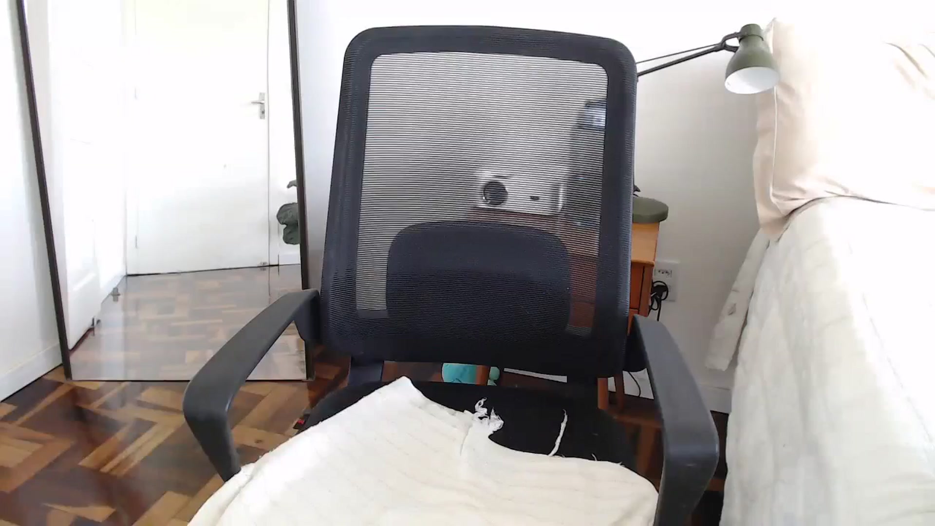 Gallery image thumbnail from Demmetria's myfreecams stream on, 01/26/2024, 17:17 image 4 of 20