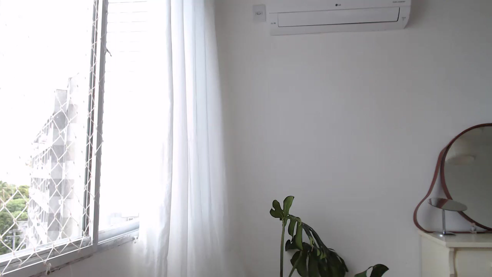 Gallery image thumbnail from Demmetria's myfreecams stream on, 01/29/2024, 19:44 image 17 of 20