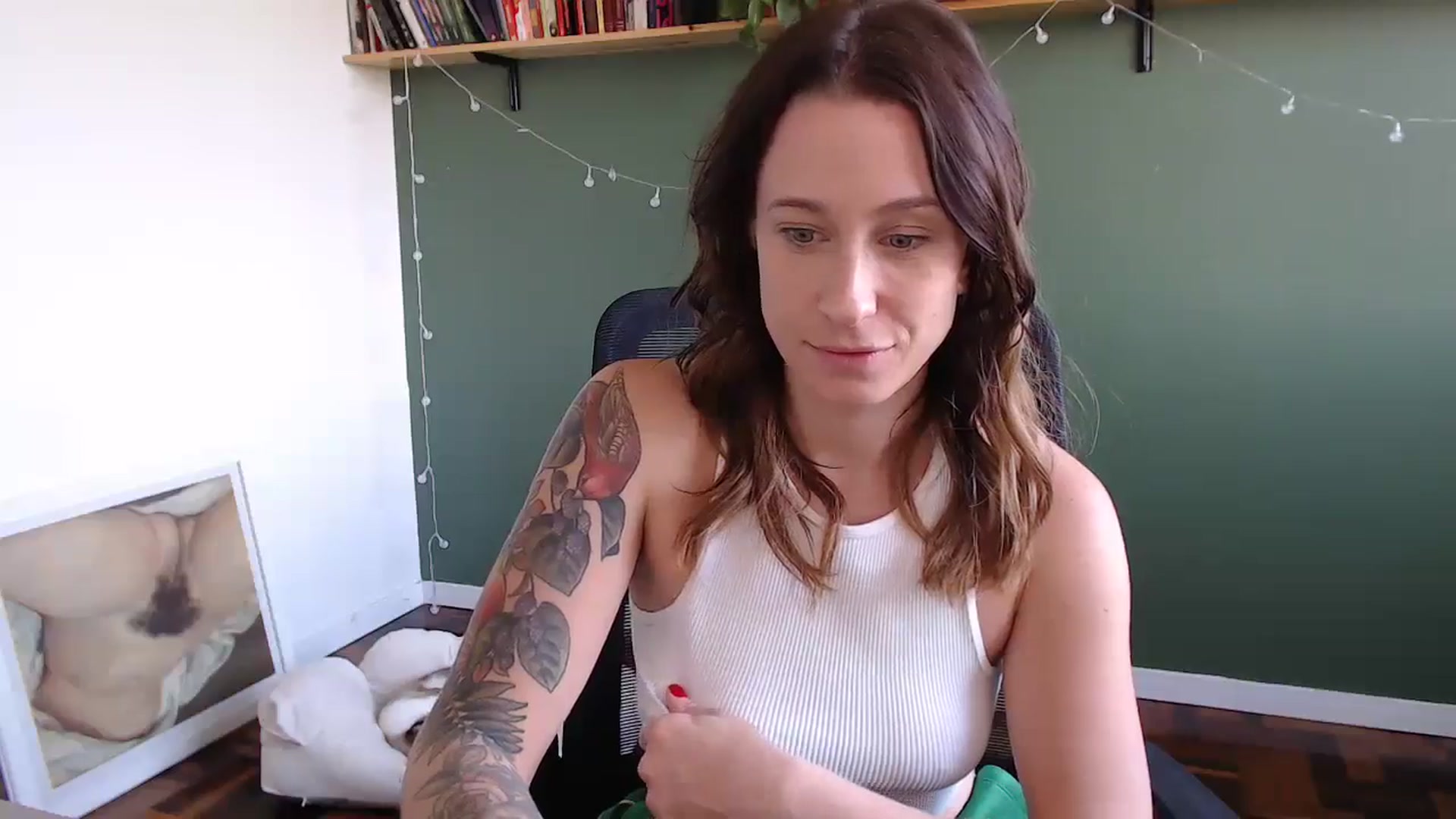 Gallery image thumbnail from Demmetria's myfreecams stream on, 05/22/2024, 19:26 image 9 of 20