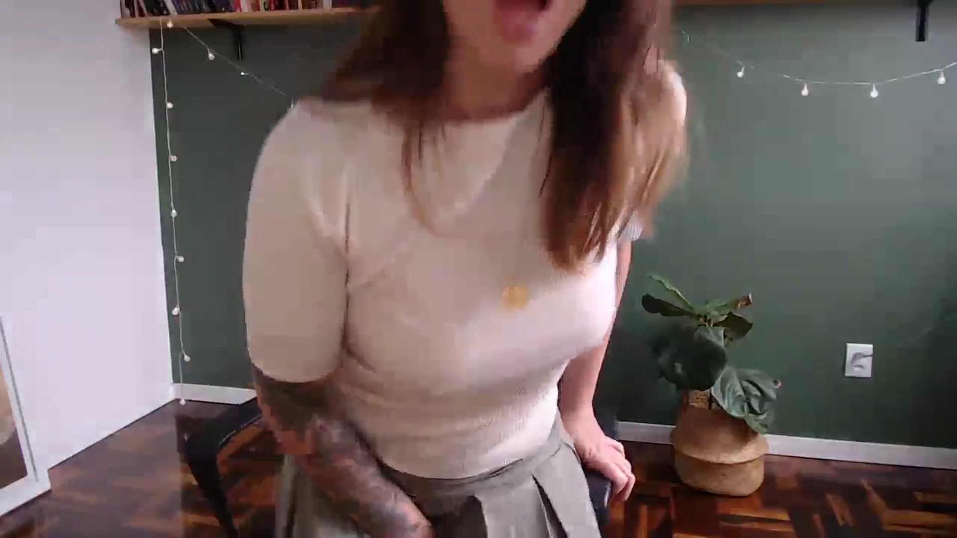 Gallery image thumbnail from Demmetria's myfreecams stream on, 05/28/2024, 18:46 image 11 of 20