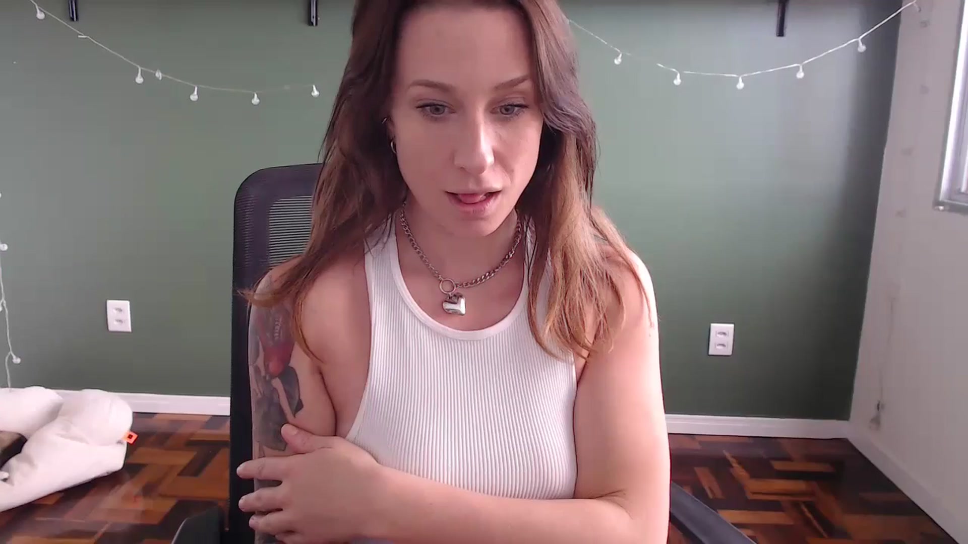 Gallery image thumbnail from Demmetria's myfreecams stream on, 06/03/2024, 20:04 image 15 of 20