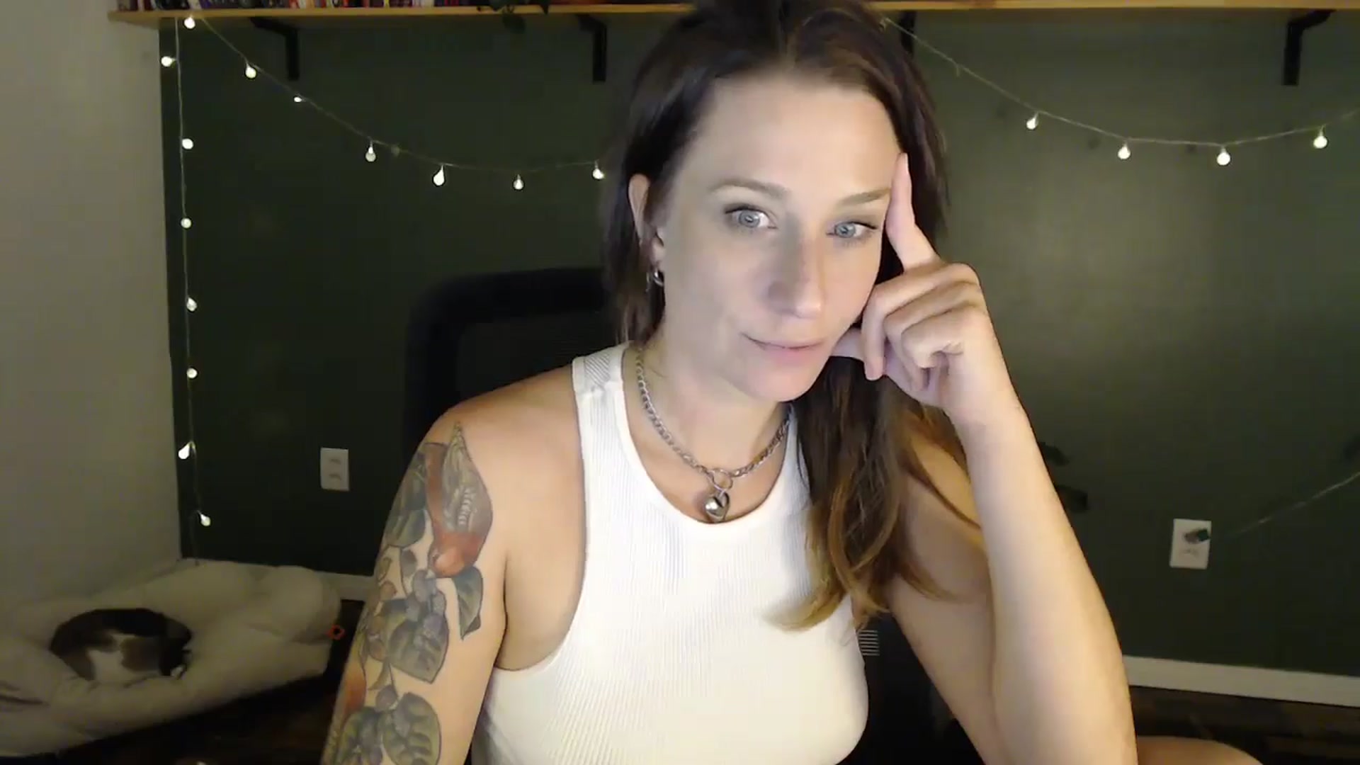 Gallery image thumbnail from Demmetria's myfreecams stream on, 06/03/2024, 21:36 image 12 of 20