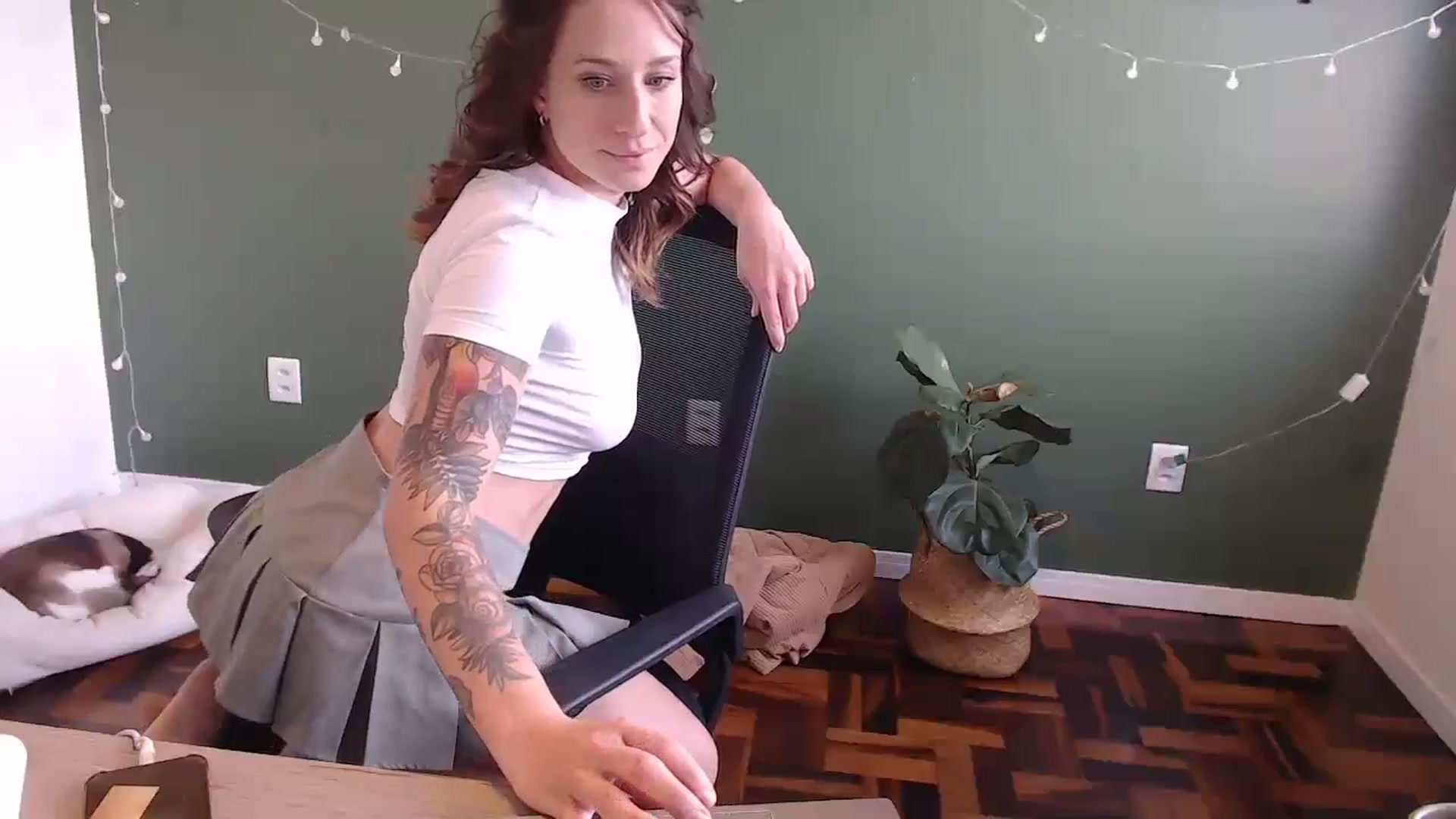 Gallery image thumbnail from Demmetria's myfreecams stream on, 06/04/2024, 14:07 image 9 of 20