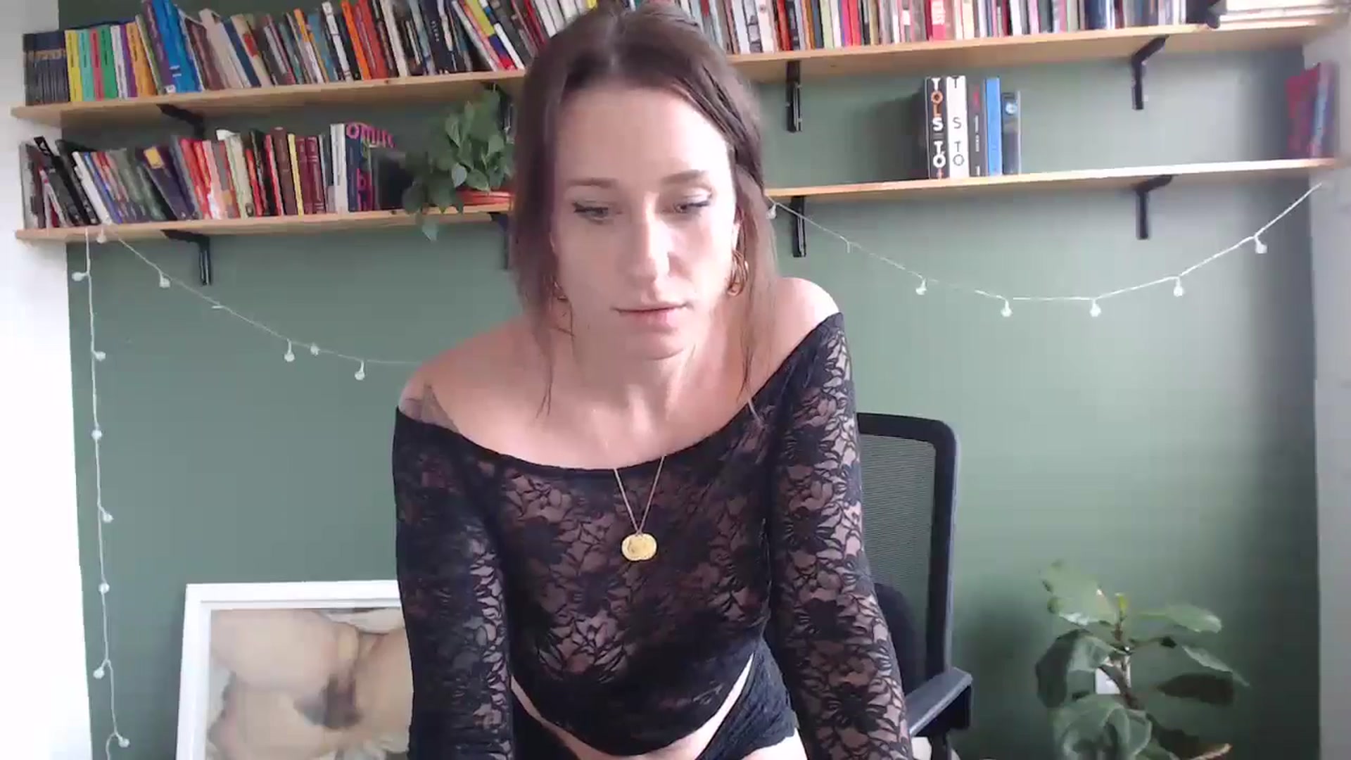 Gallery image thumbnail from Demmetria's myfreecams stream on, 06/06/2024, 20:12 image 13 of 20