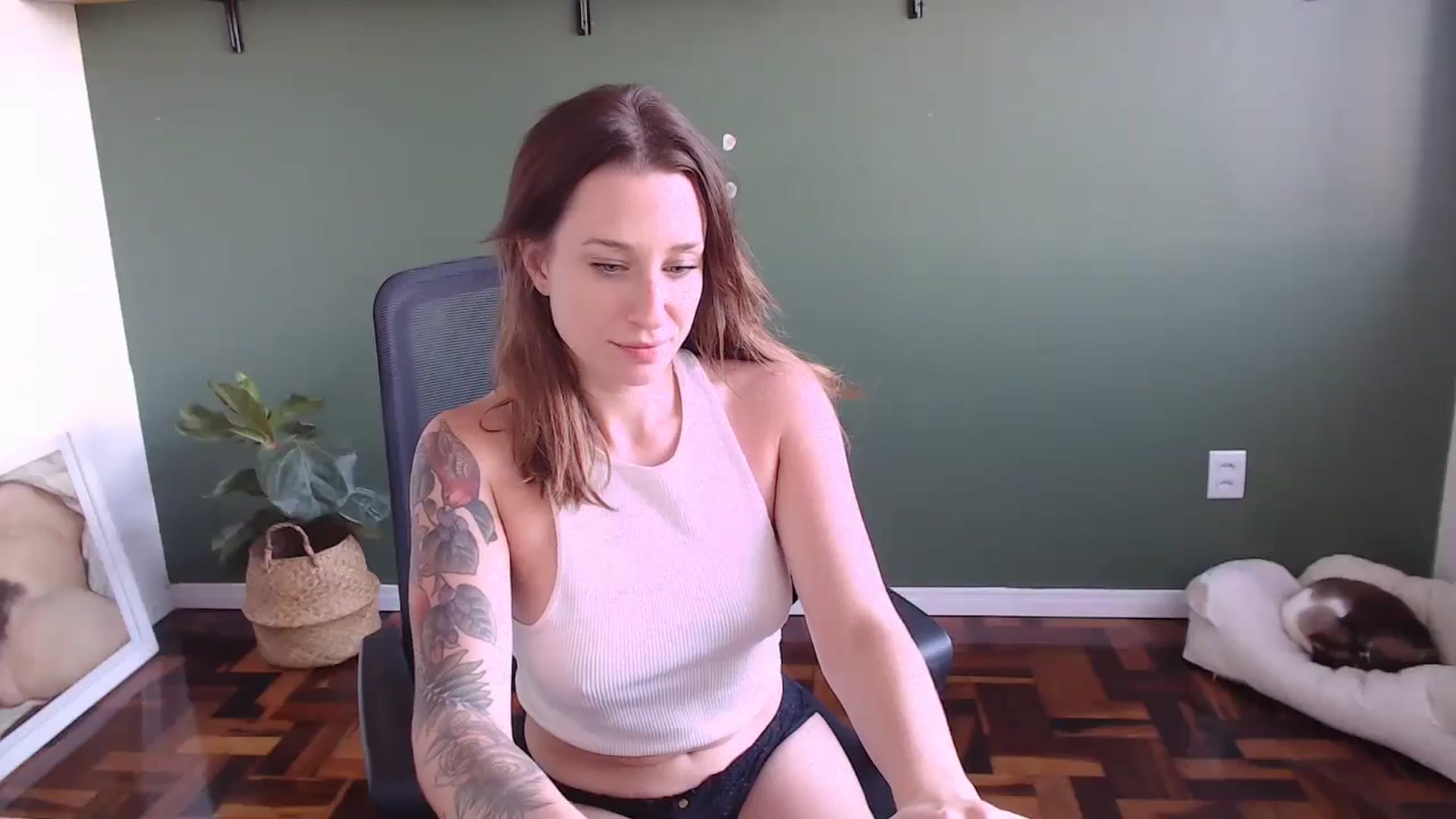 Gallery image thumbnail from Demmetria's myfreecams stream on, 06/12/2024, 20:26 image 7 of 20