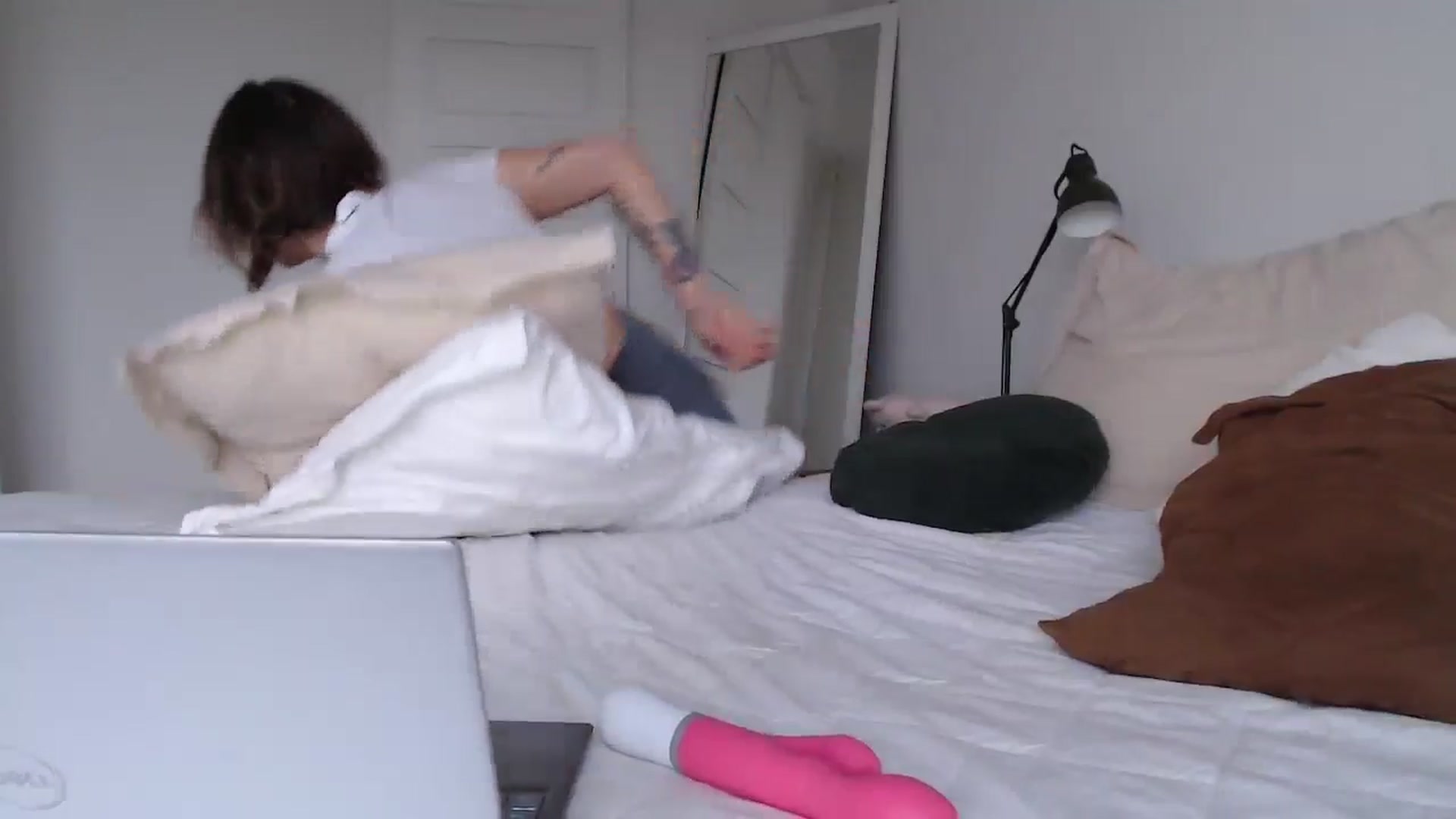 Gallery image thumbnail from Demmetria's myfreecams stream on, 06/13/2024, 21:07 image 7 of 20