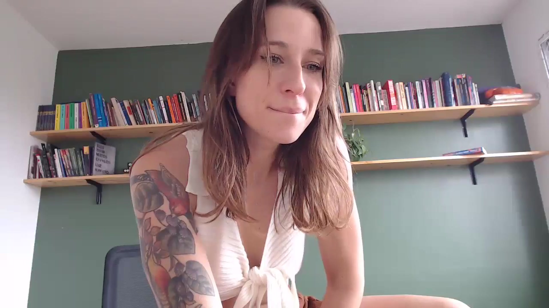 Gallery image thumbnail from Demmetria's myfreecams stream on, 06/17/2024, 16:36 image 7 of 20
