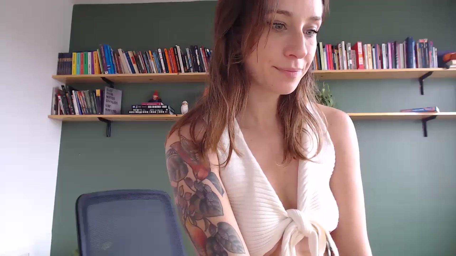 Gallery image thumbnail from Demmetria's myfreecams stream on, 06/17/2024, 17:24 image 9 of 20